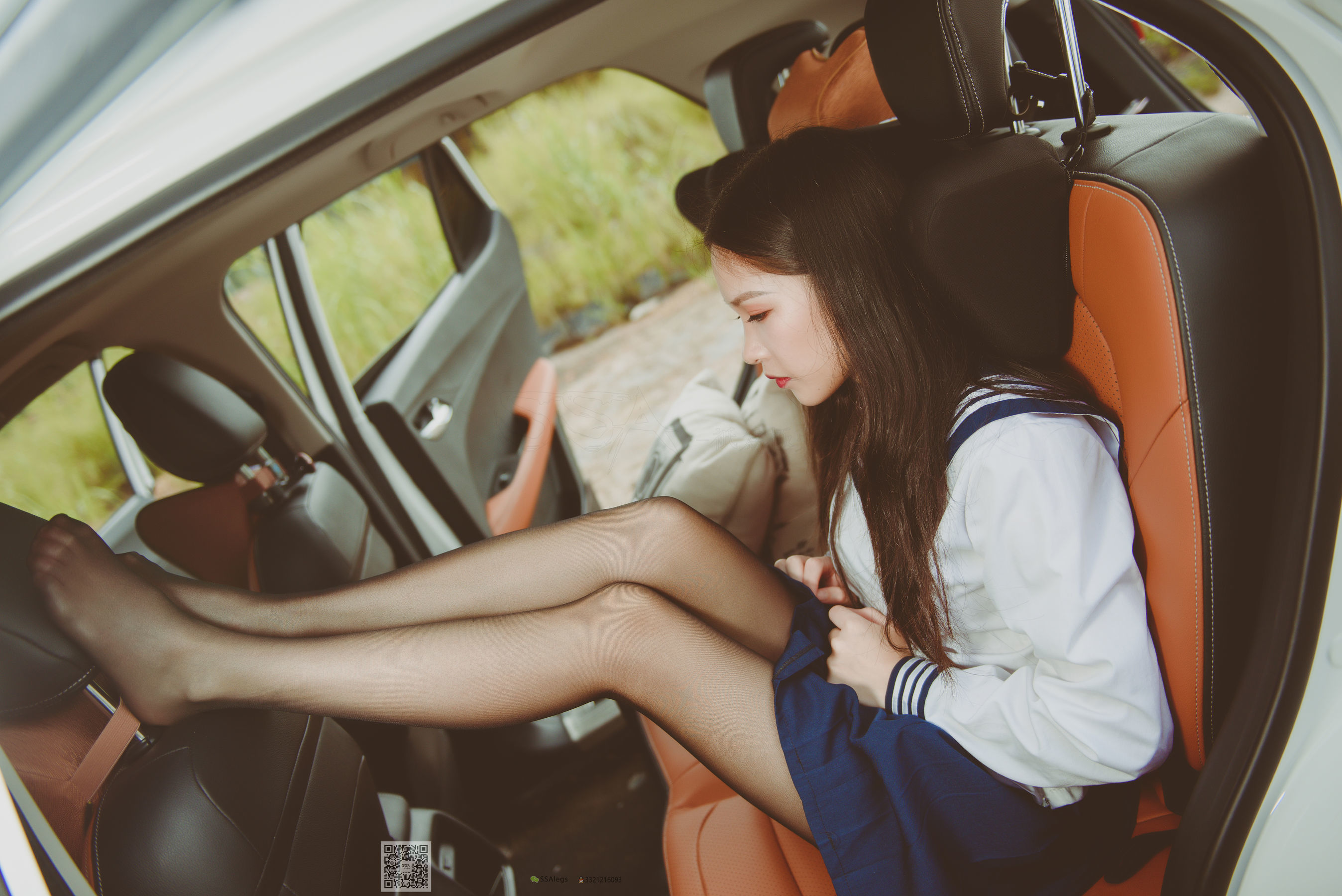 [SSA丝社]超清写真 No.017 佳佳 小丝妹开车