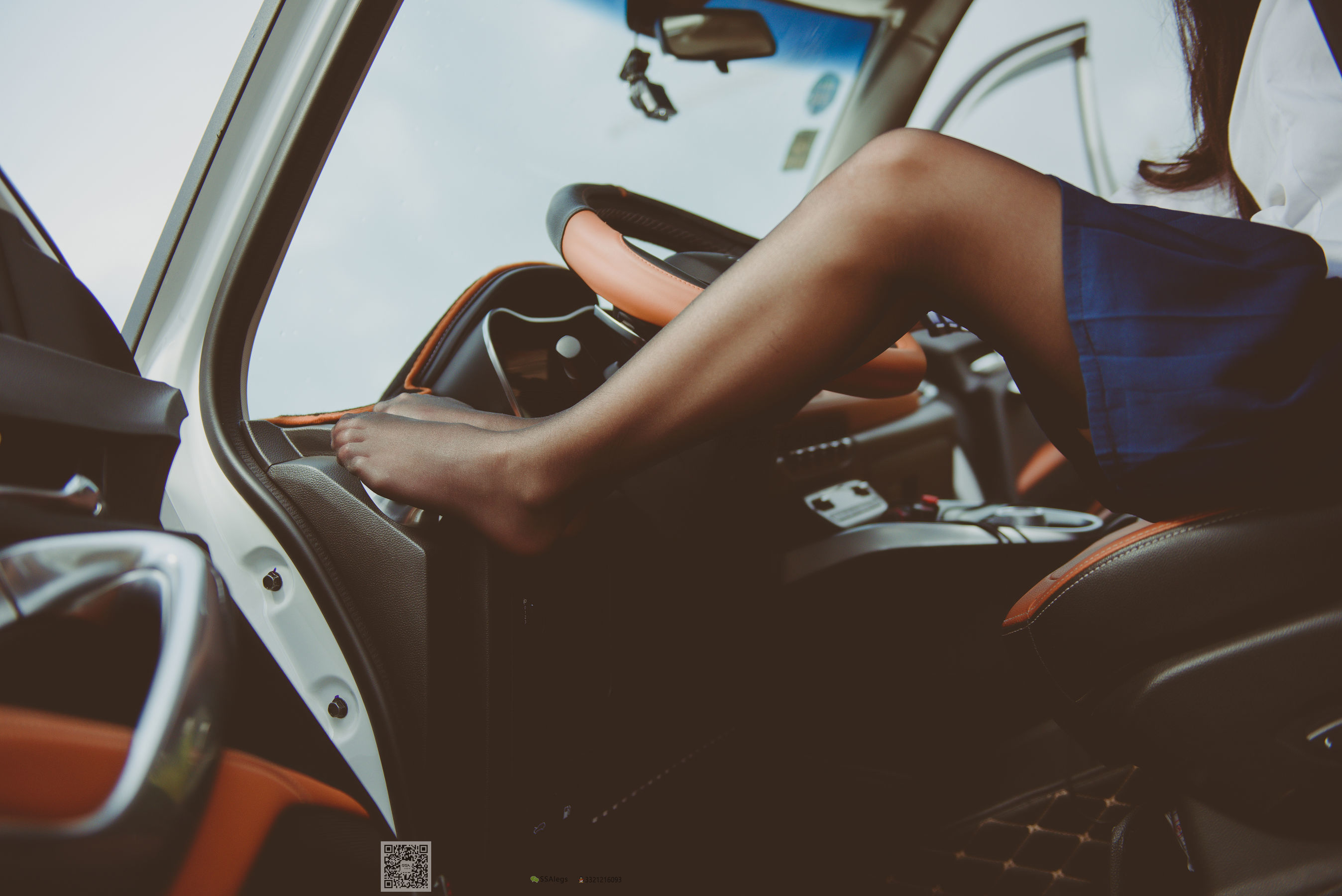 [SSA丝社]超清写真 No.017 佳佳 小丝妹开车