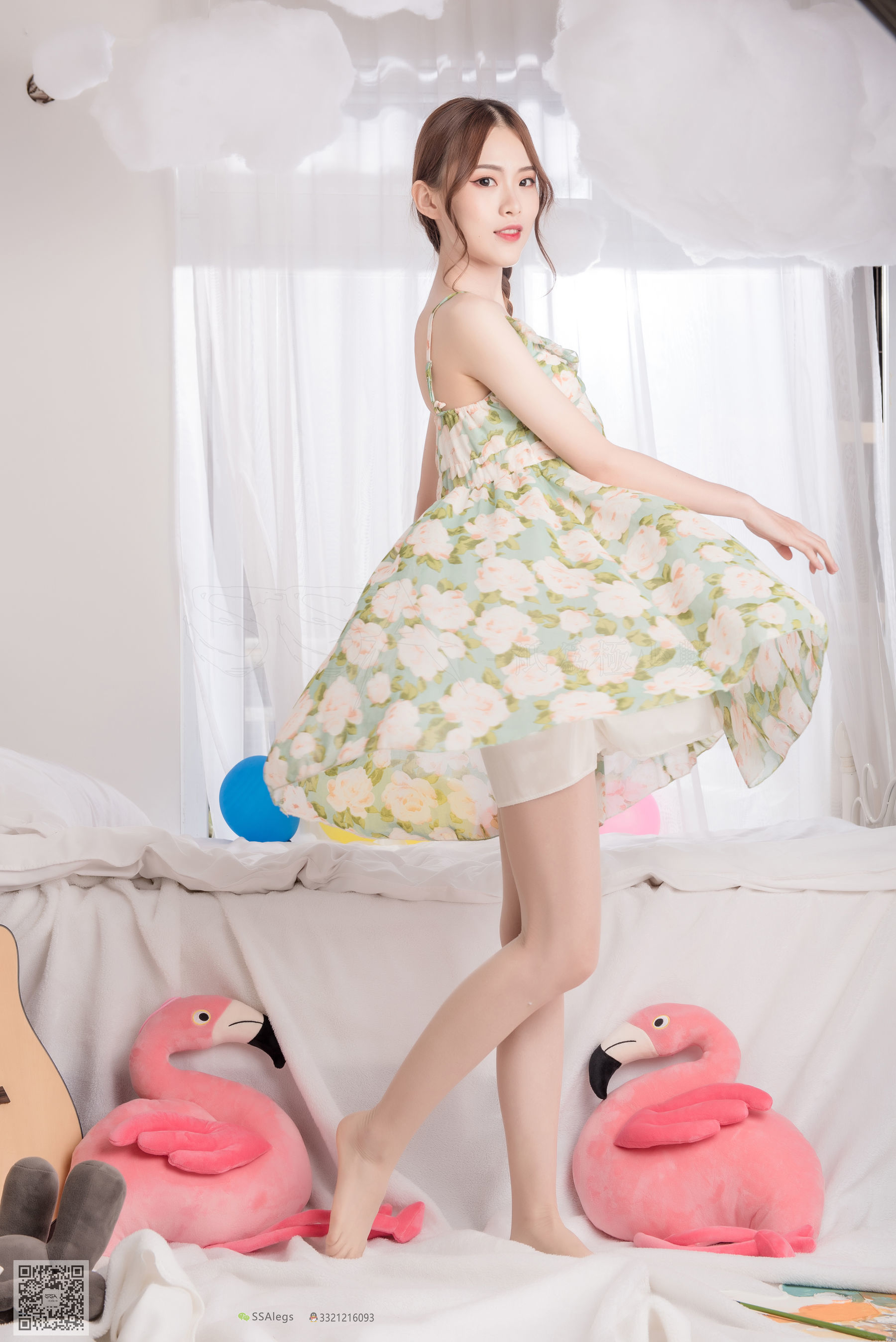 [SSA丝社]超清写真 No.022 琪琪 化身灵魂画师肉丝美足