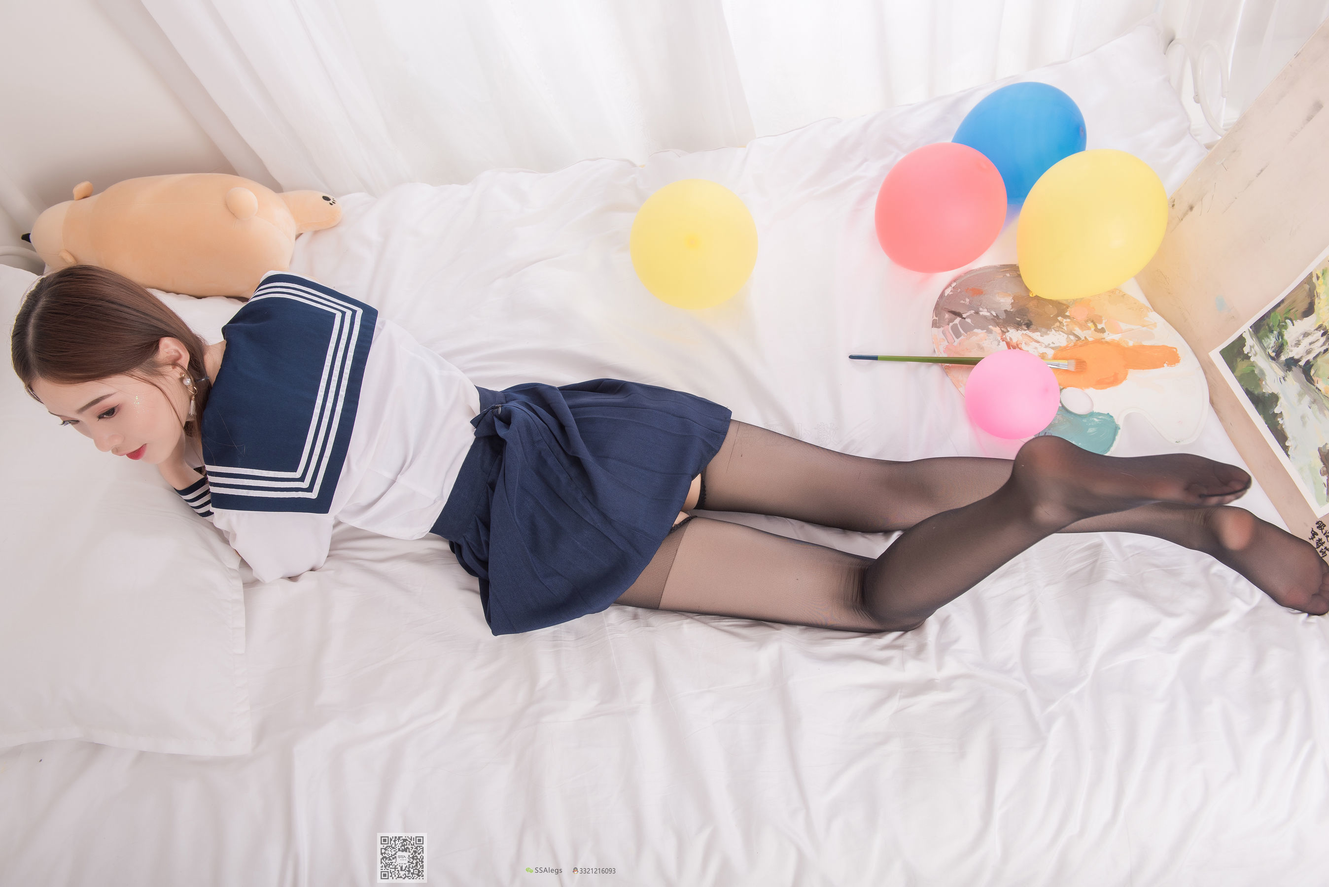 [SSA丝社]超清写真 No.023 小琪琪 笑容治愈女神琪琪的黑色开档丝袜