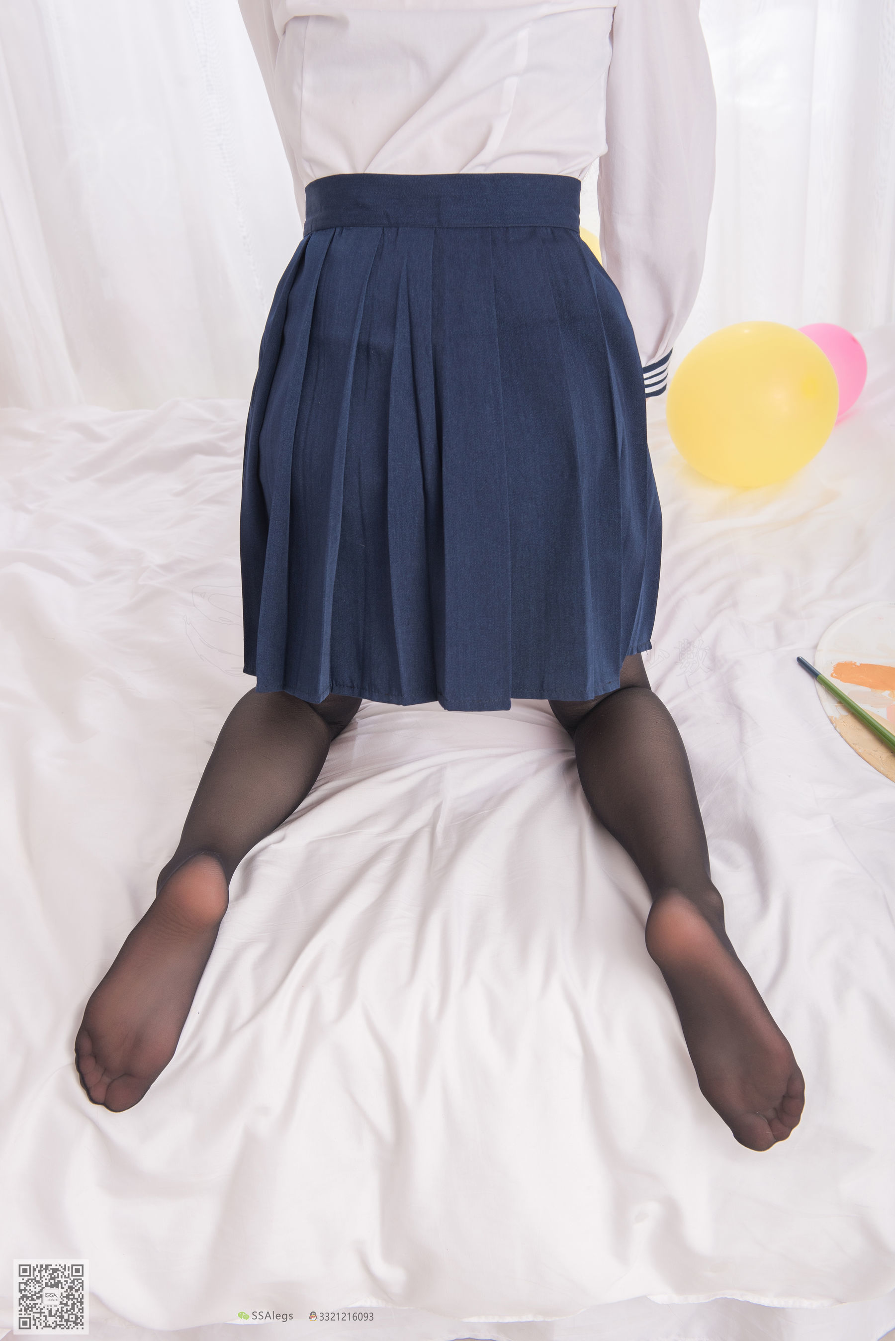 [SSA丝社]超清写真 No.023 小琪琪 笑容治愈女神琪琪的黑色开档丝袜