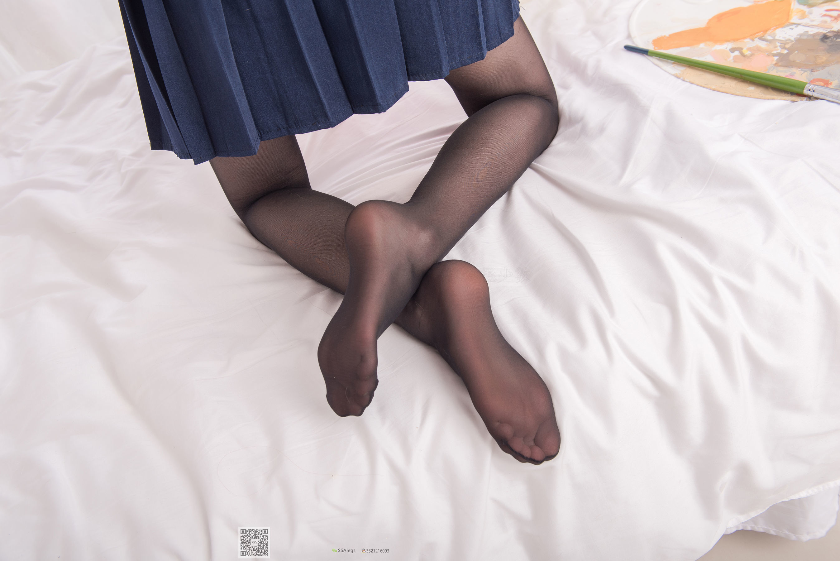 [SSA丝社]超清写真 No.023 小琪琪 笑容治愈女神琪琪的黑色开档丝袜