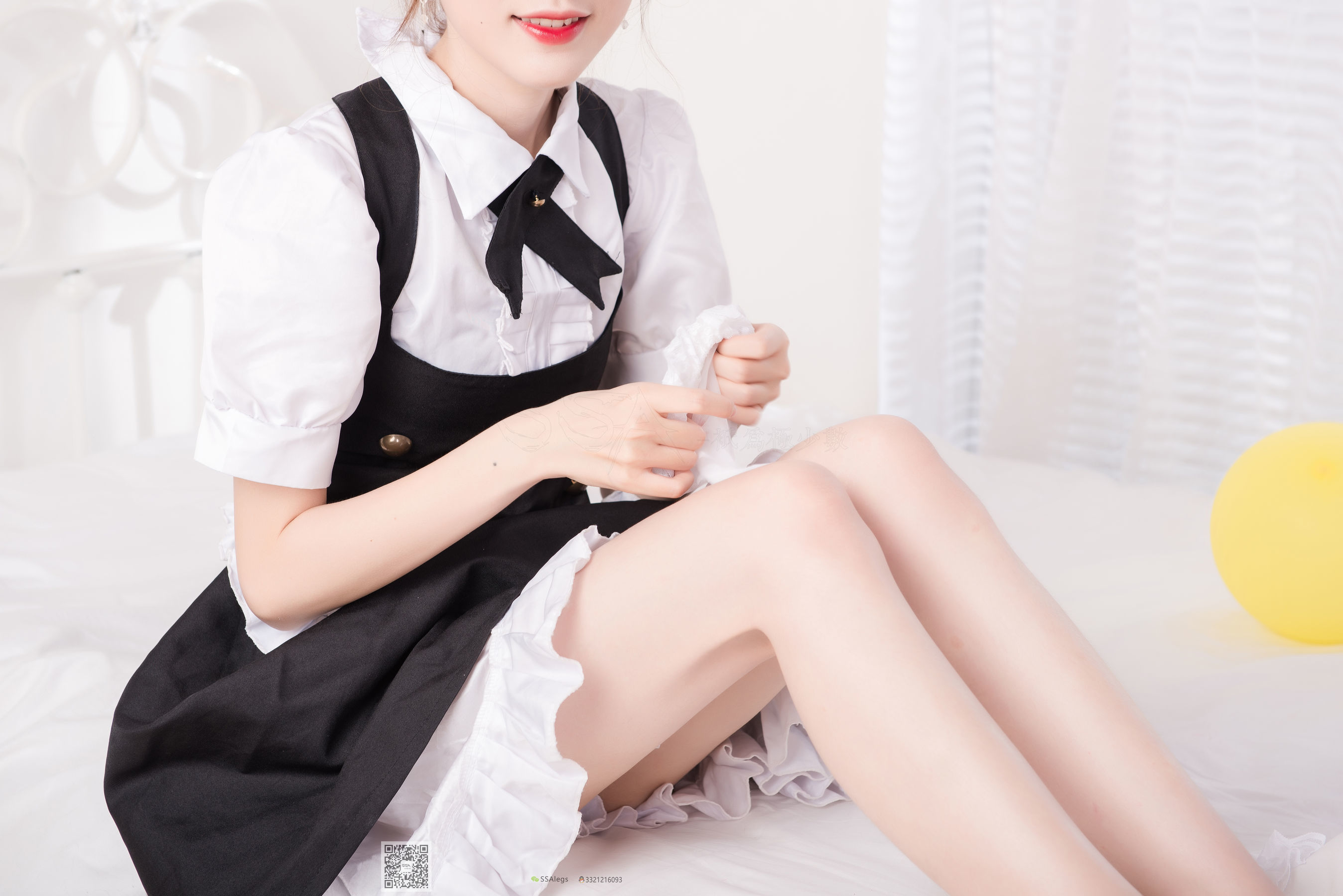 [SSA丝社]超清写真 No.025 甜美凤琪琪 女仆长筒丝袜