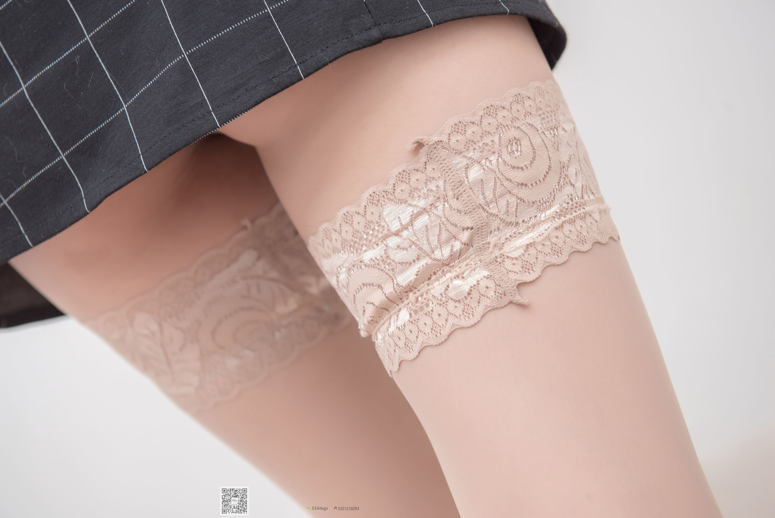 [SSA丝社]超清写真 No.031 大大 邻家美腿的长筒丝袜