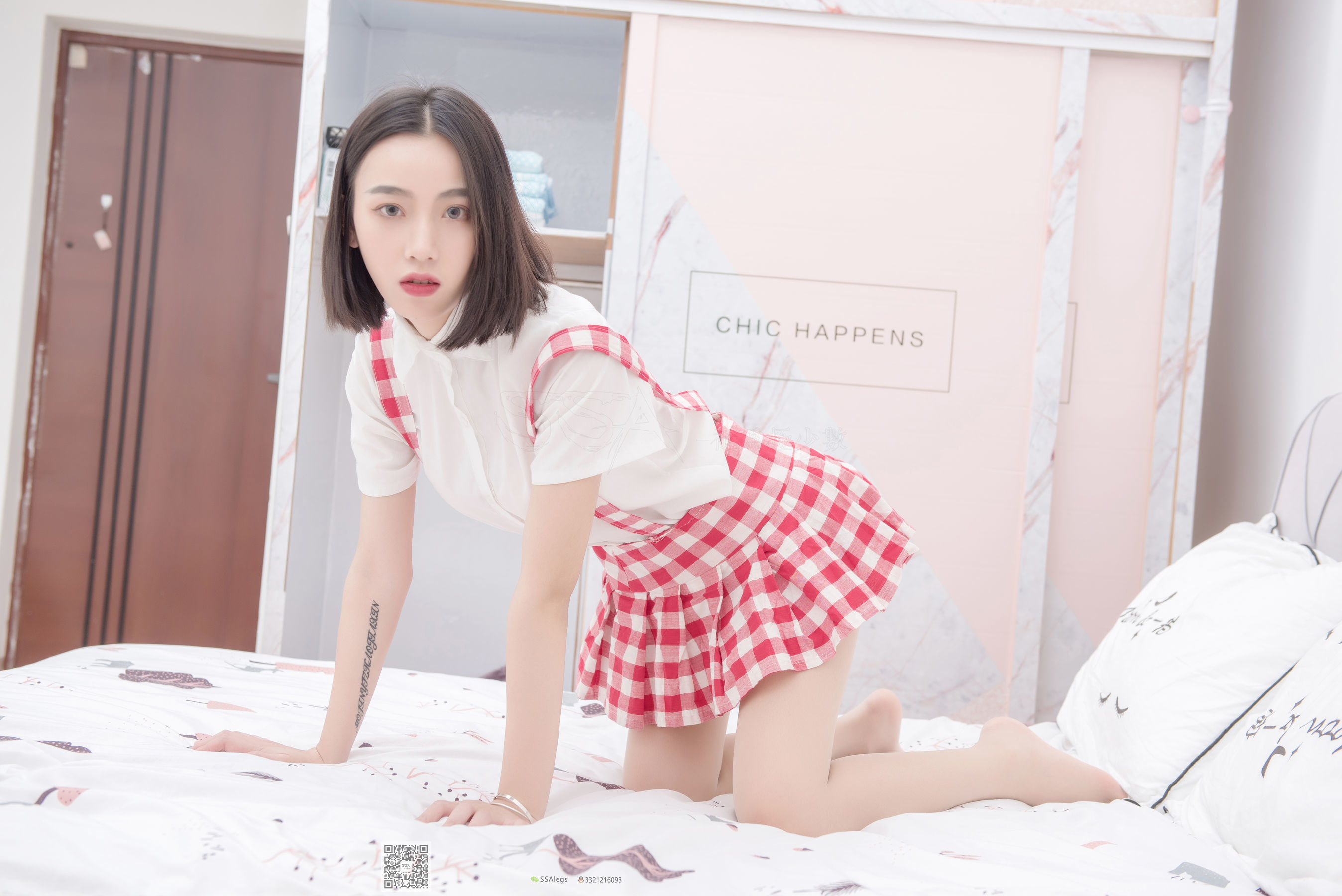 [SSA丝社]超清写真 No.033 大大 红白格子齐臀超短裙肉丝