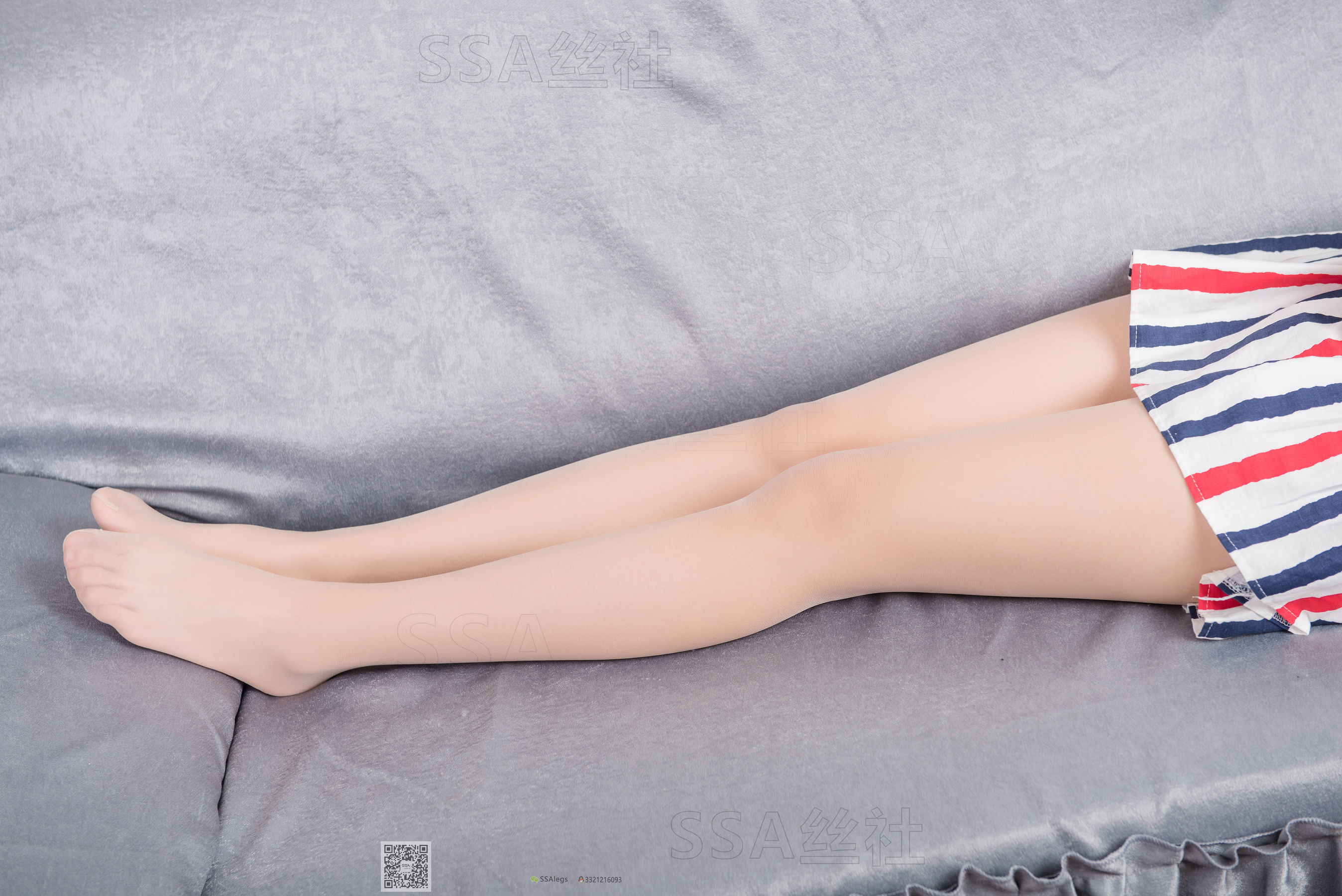 [SSA丝社]超清写真 No.048 兰兰 沙发上的格子裙