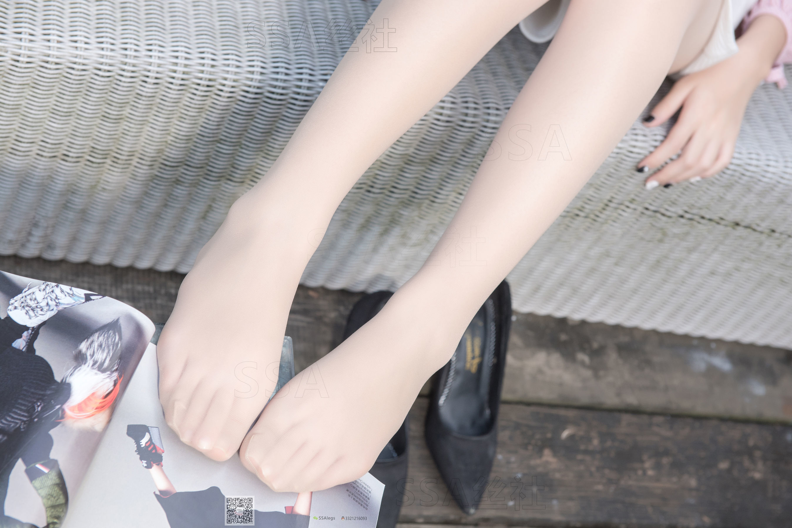 [SSA丝社]超清写真 No.052 西西 街拍小白裙
