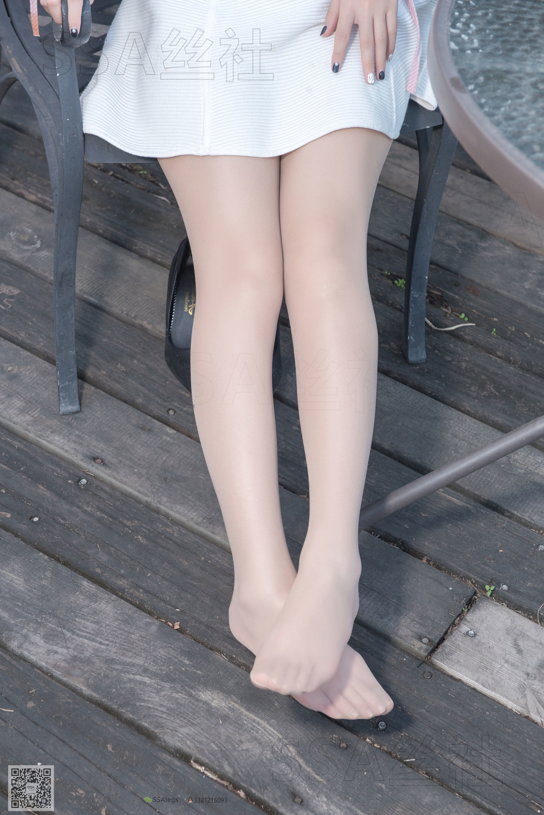 [SSA丝社]超清写真 No.052 西西 街拍小白裙