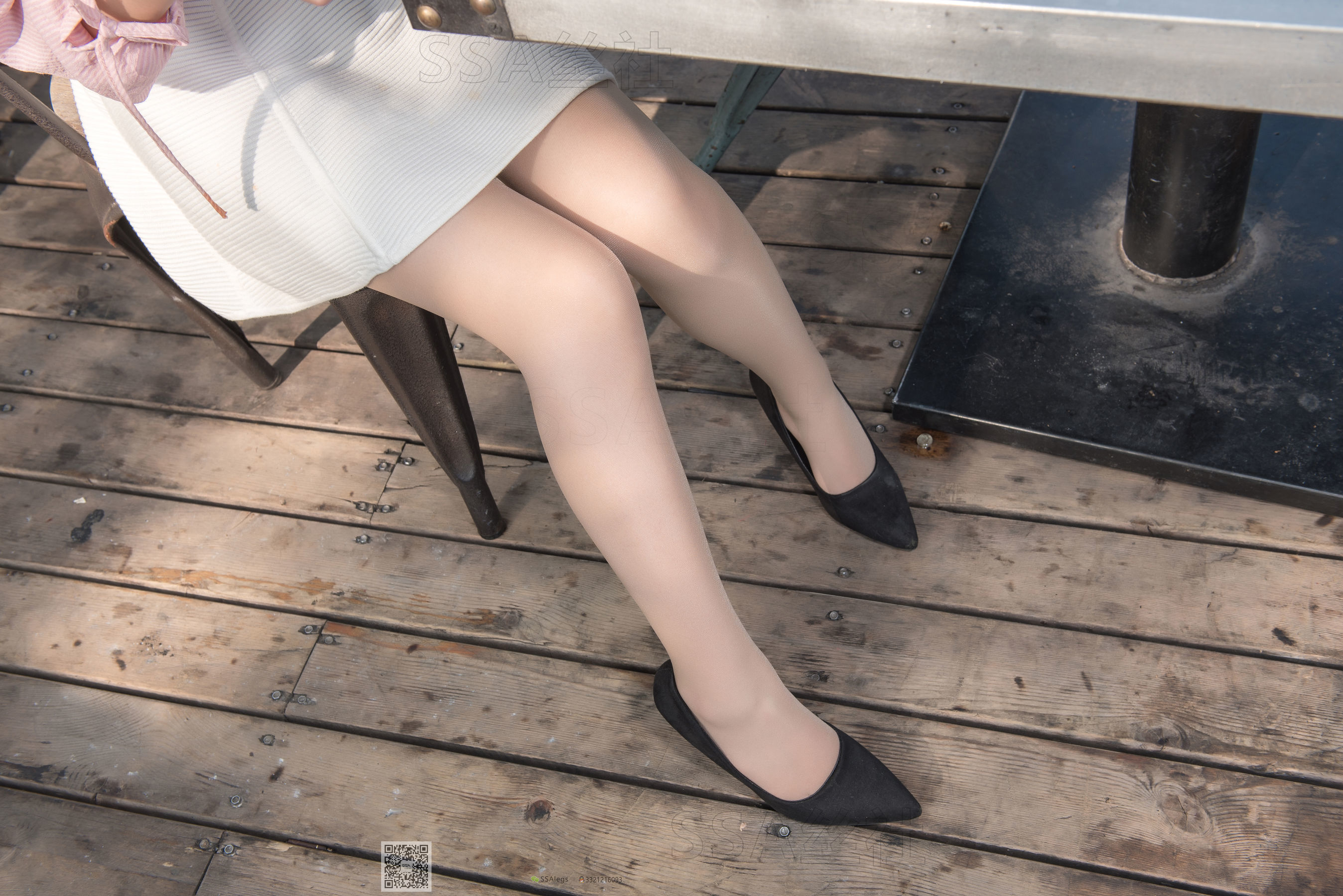 [SSA丝社]超清写真 No.052 西西 街拍小白裙