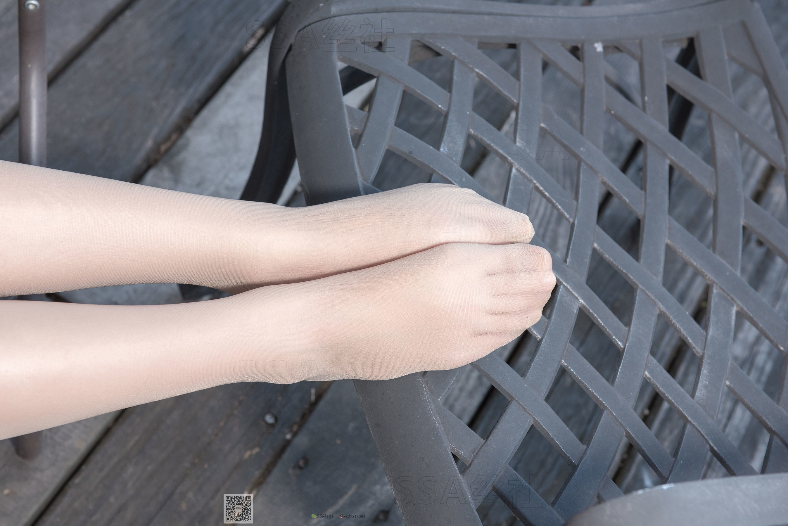[SSA丝社]超清写真 No.052 西西 街拍小白裙
