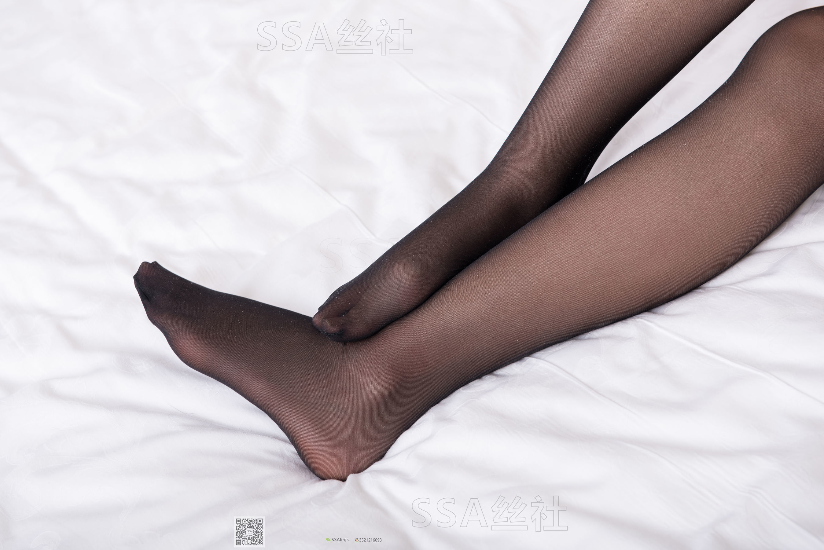 [SSA丝社]超清写真 No.064 西西 酒红性感超短裙
