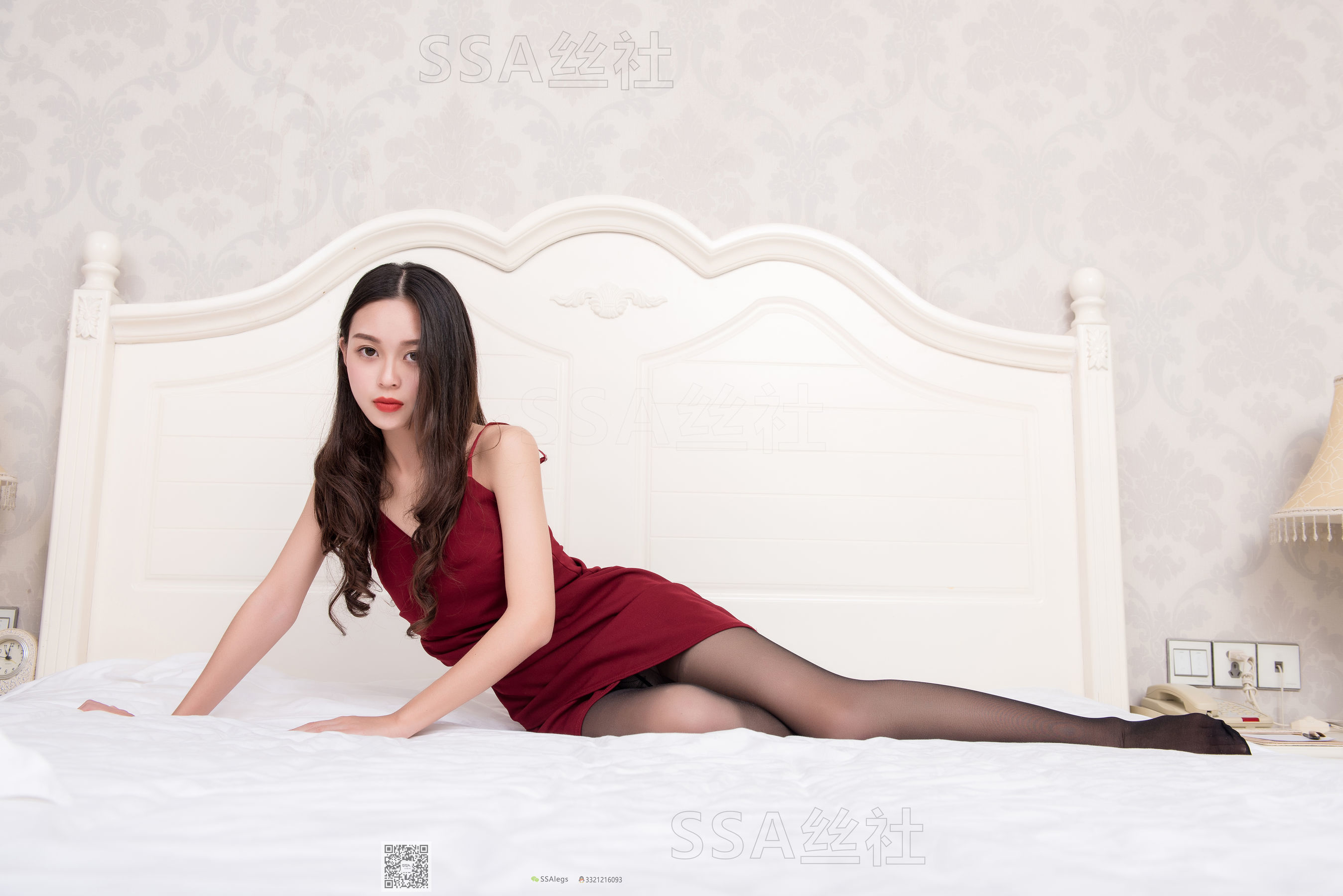 [SSA丝社]超清写真 No.064 西西 酒红性感超短裙