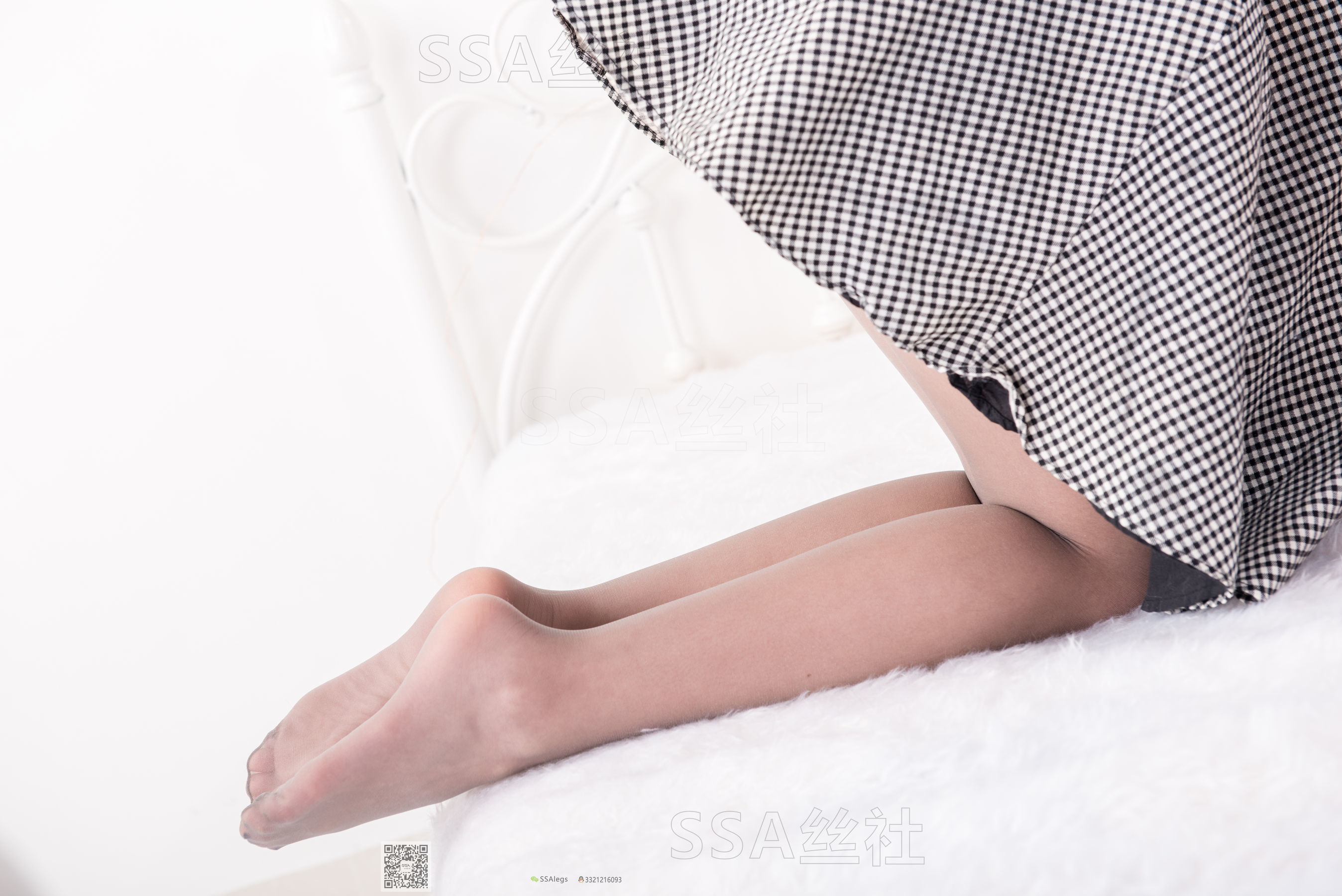 [SSA丝社]超清写真 No.075 小师妹佳佳 大玩偶