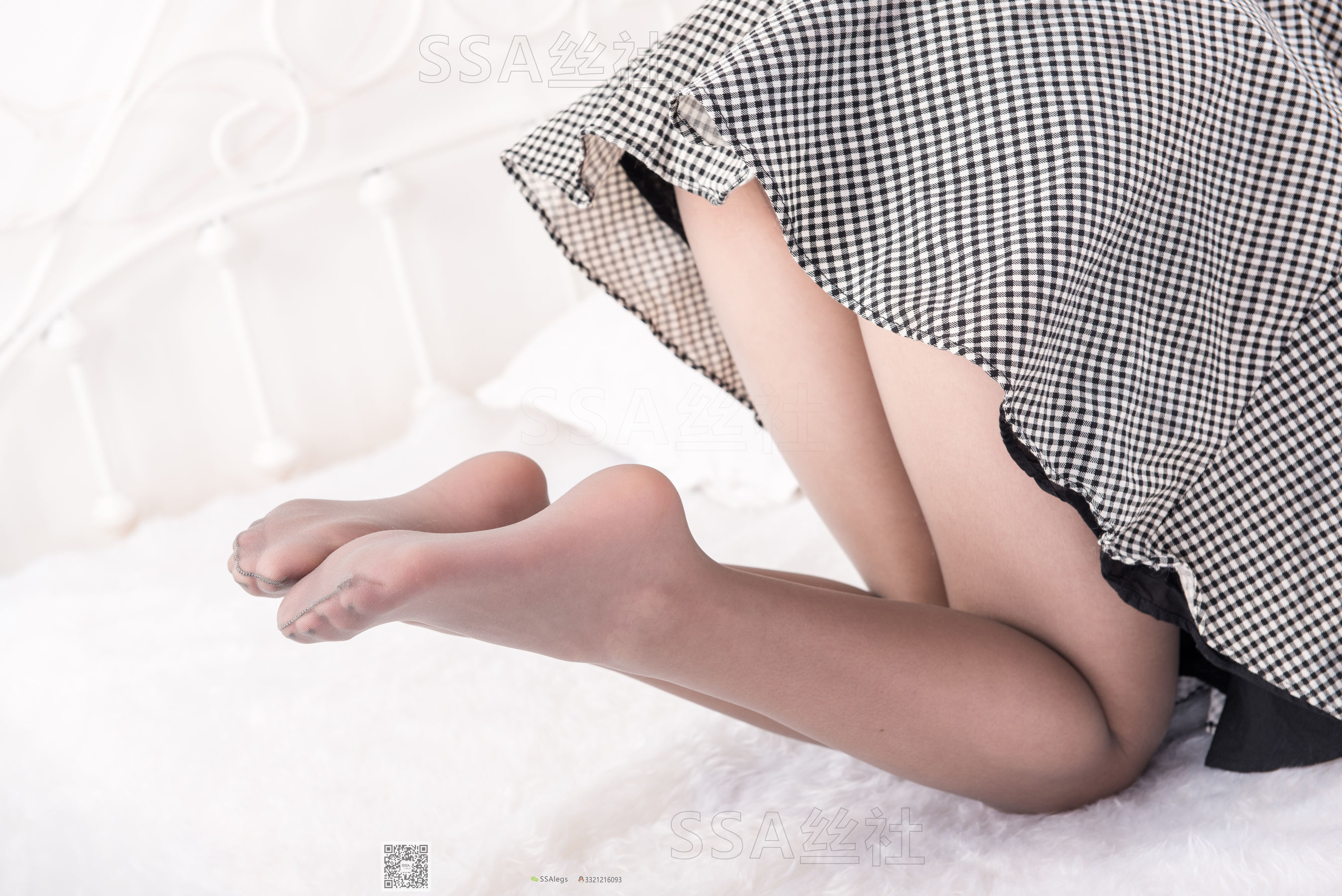 [SSA丝社]超清写真 No.075 小师妹佳佳 大玩偶