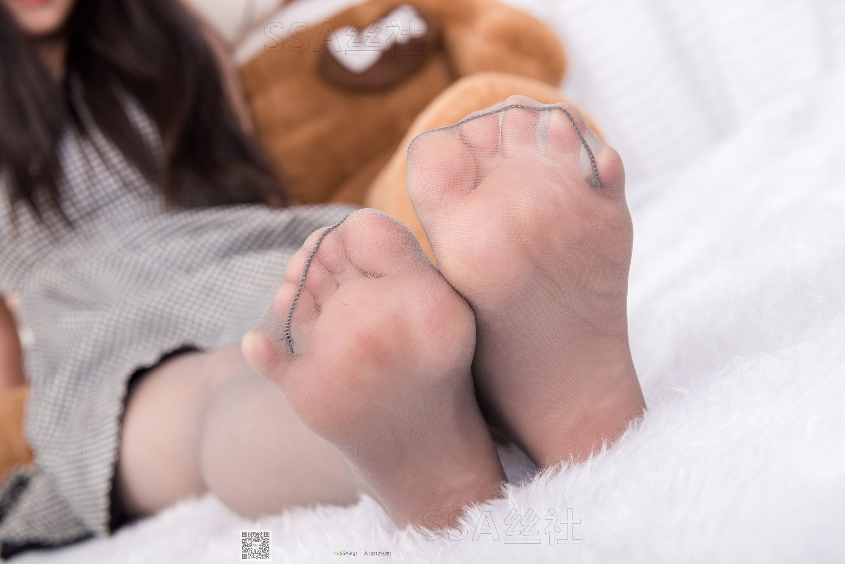 [SSA丝社]超清写真 No.075 小师妹佳佳 大玩偶