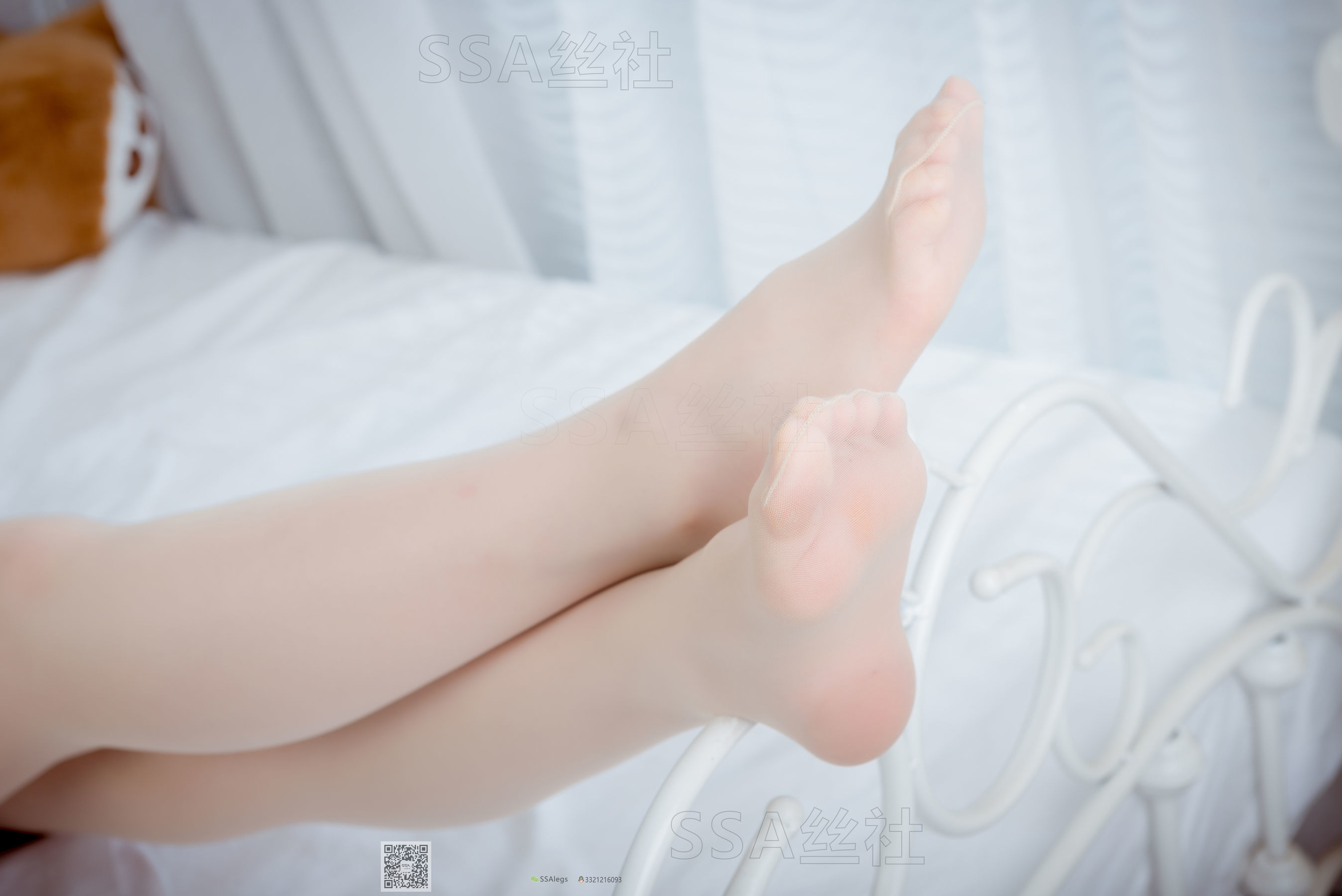 [SSA丝社]超清写真 No.079 雯雯 笑容治愈系小姐姐jk制服