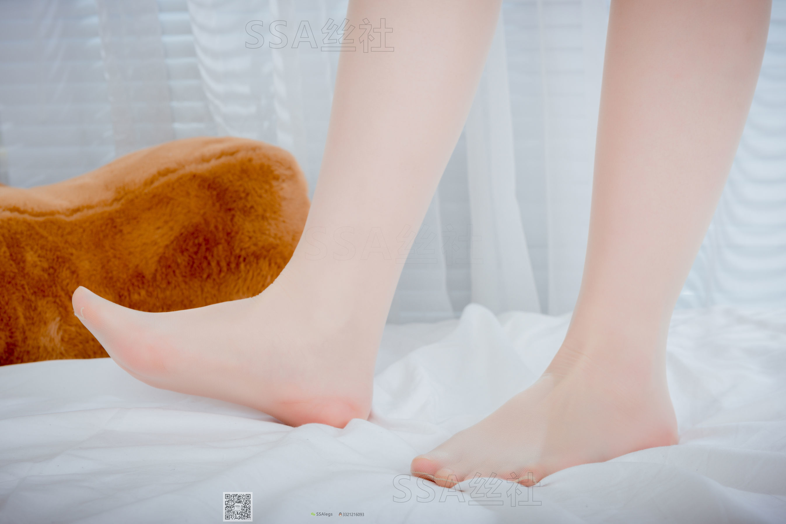 [SSA丝社]超清写真 No.079 雯雯 笑容治愈系小姐姐jk制服