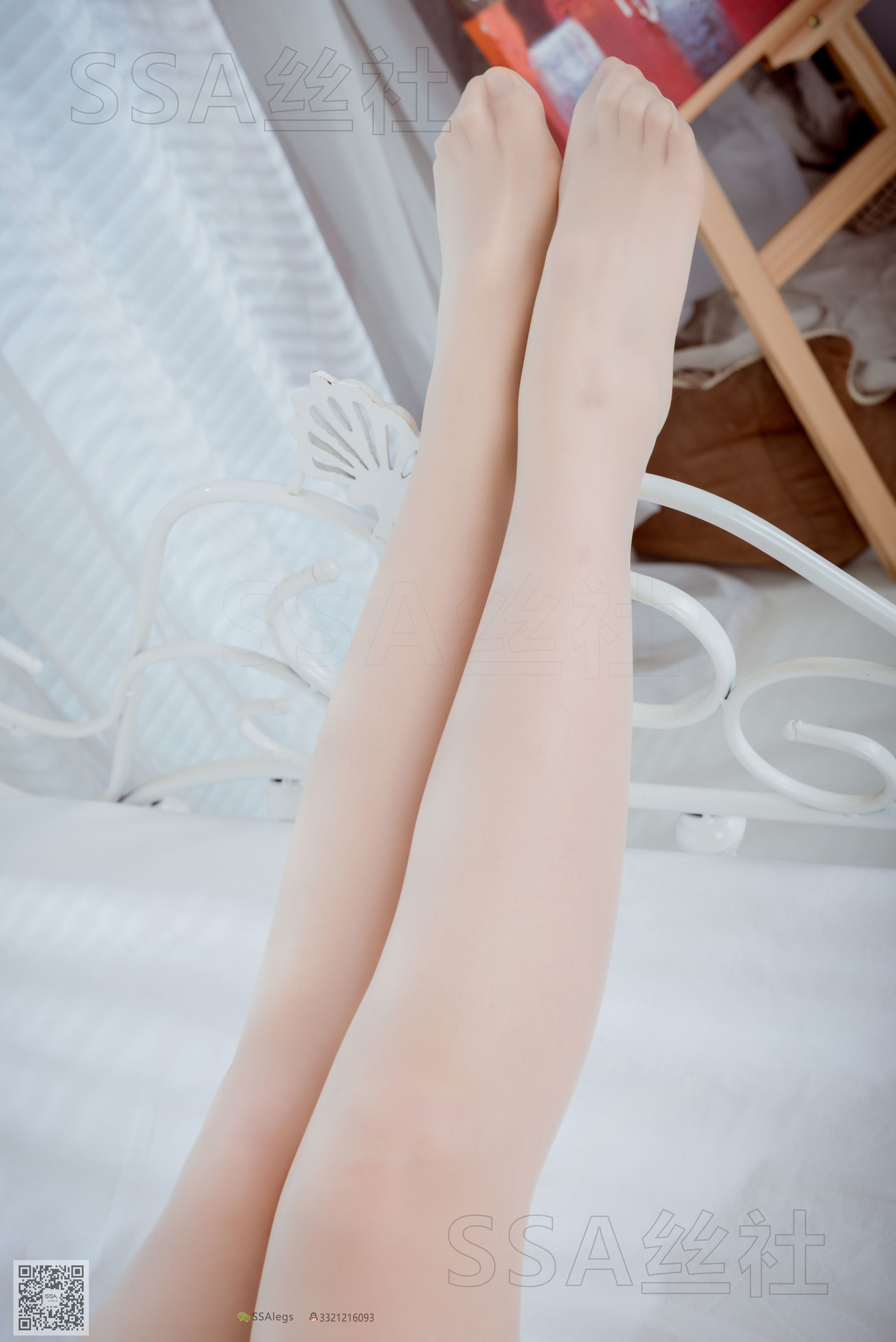 [SSA丝社]超清写真 No.079 雯雯 笑容治愈系小姐姐jk制服