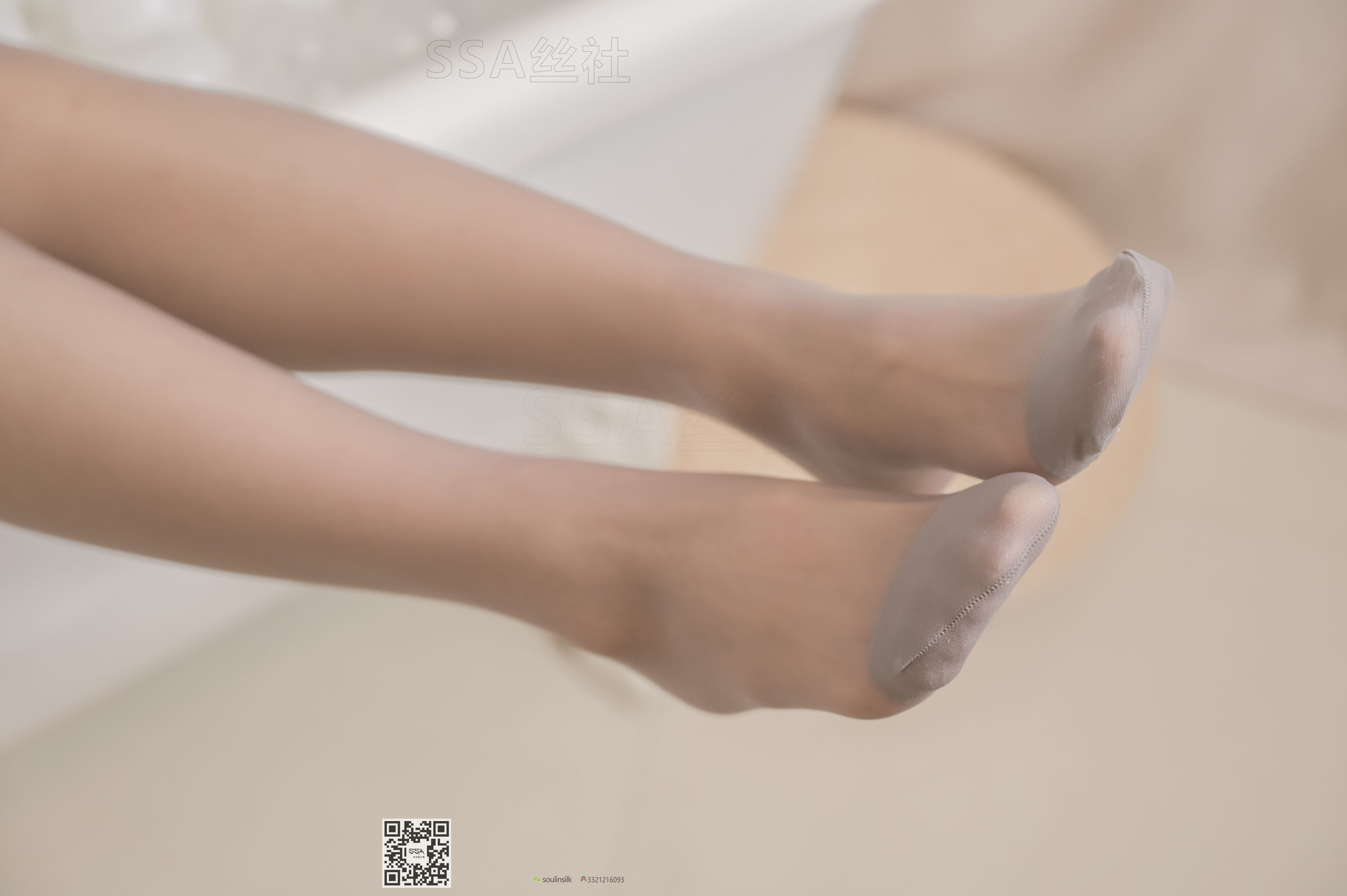 [SSA丝社]超清写真 No.103 腿模君君 每个角度都有不一样的她