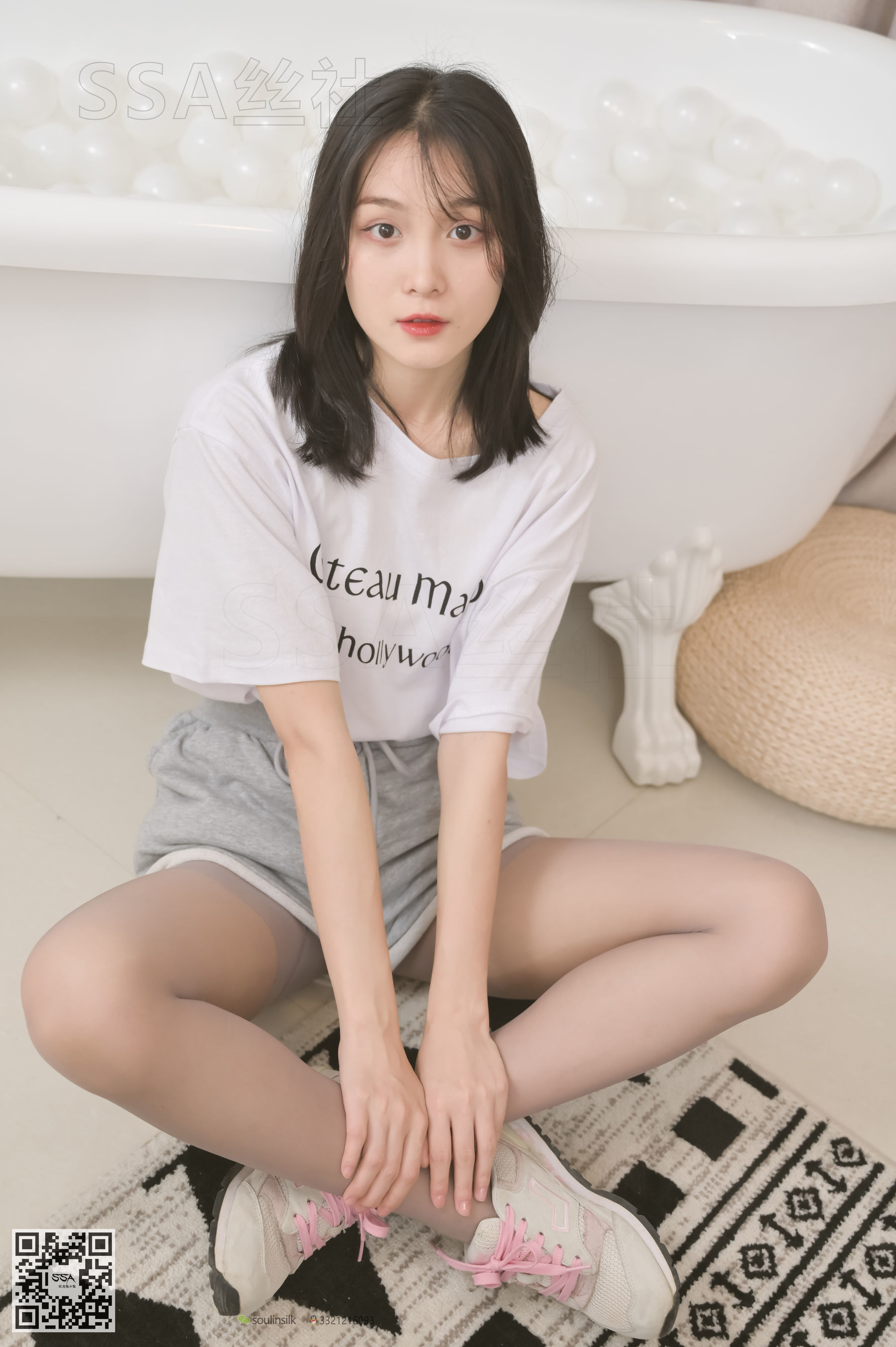 [SSA丝社]超清写真 No.103 腿模君君 每个角度都有不一样的她