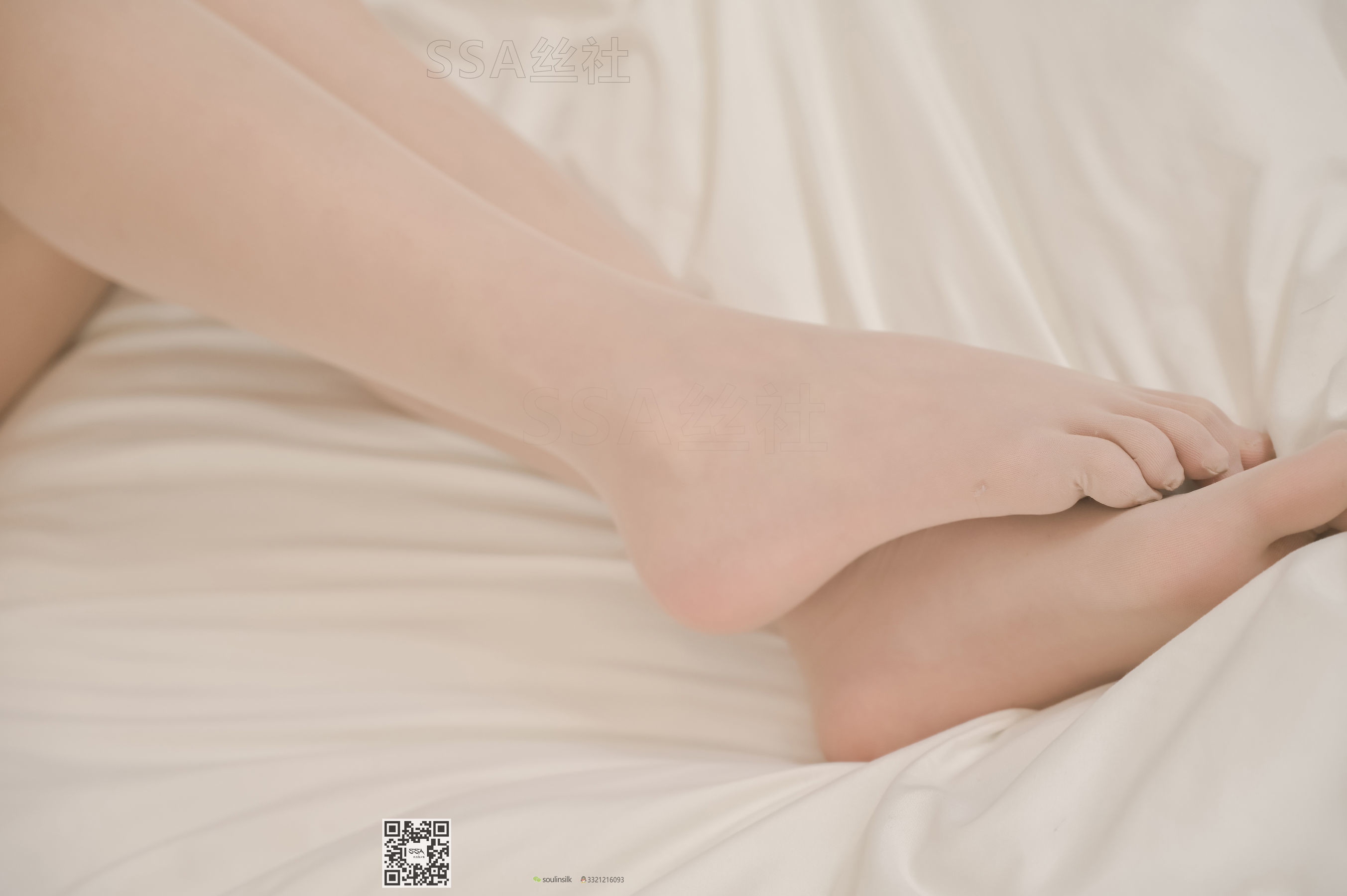 [SSA丝社]超清写真 No.106 丽萍 颠覆你的审美―五指丝袜