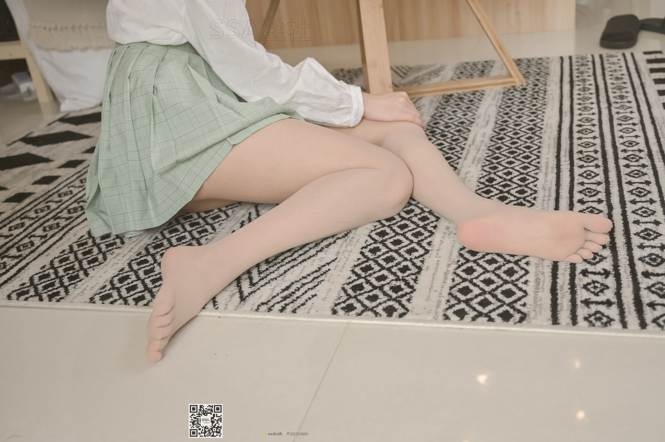 [SSA丝社]超清写真 No.106 丽萍 颠覆你的审美―五指丝袜