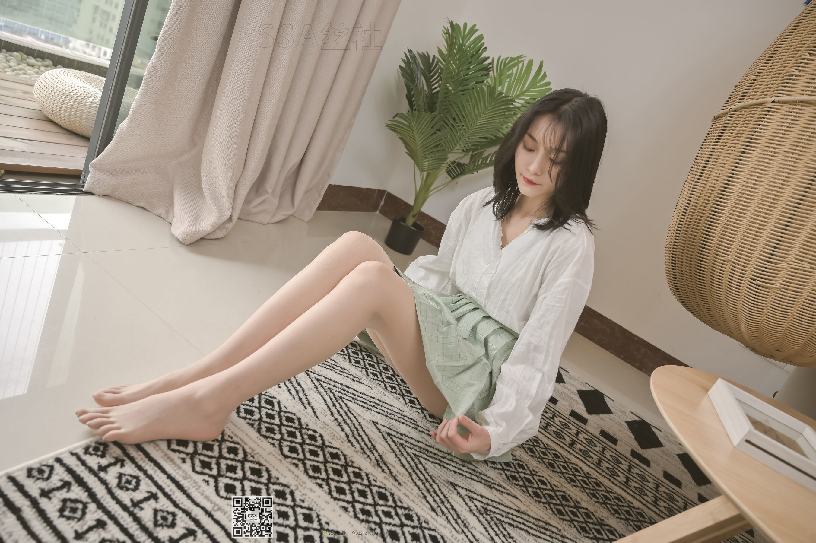 [SSA丝社]超清写真 No.106 丽萍 颠覆你的审美―五指丝袜