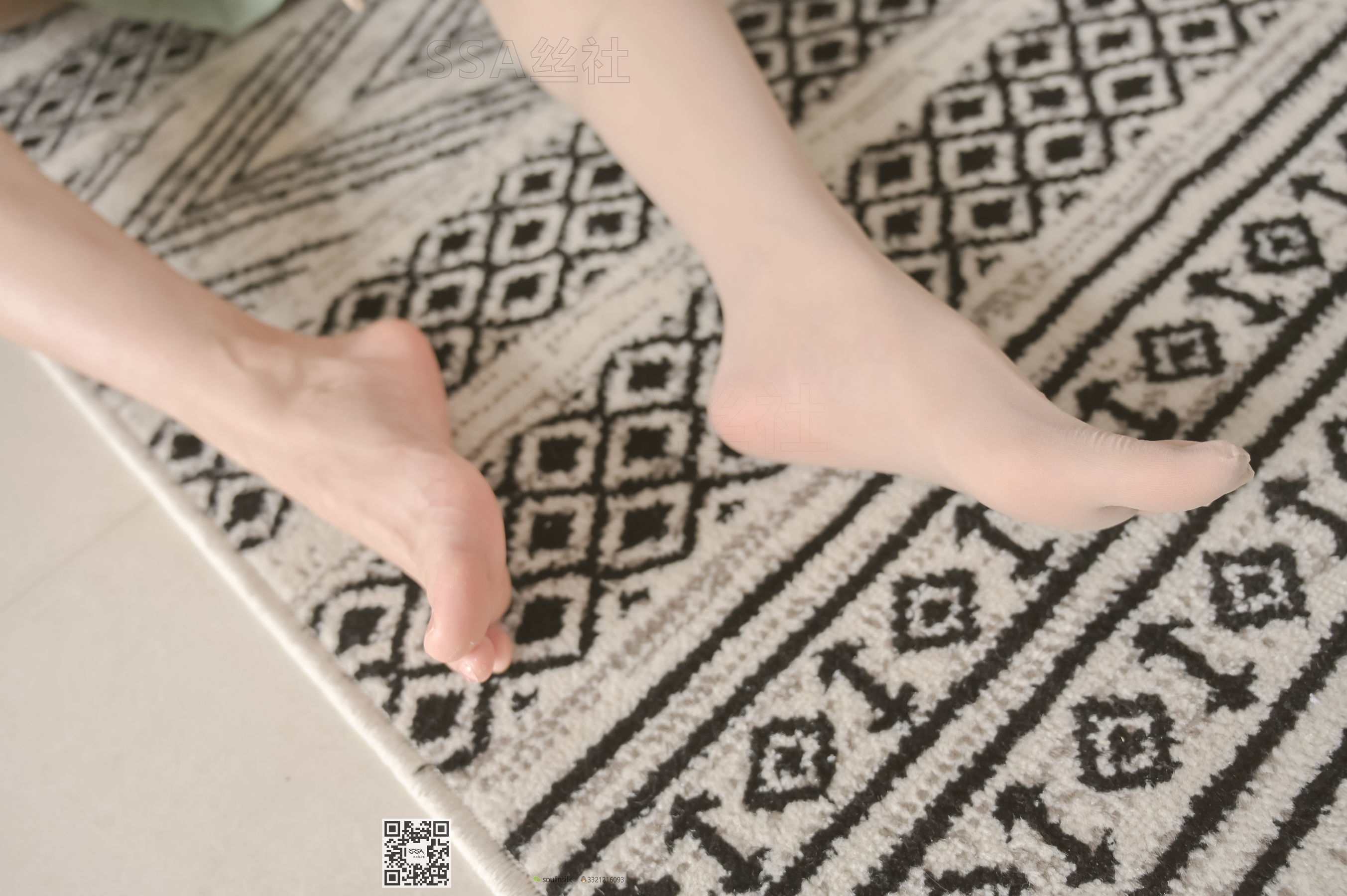 [SSA丝社]超清写真 No.106 丽萍 颠覆你的审美―五指丝袜