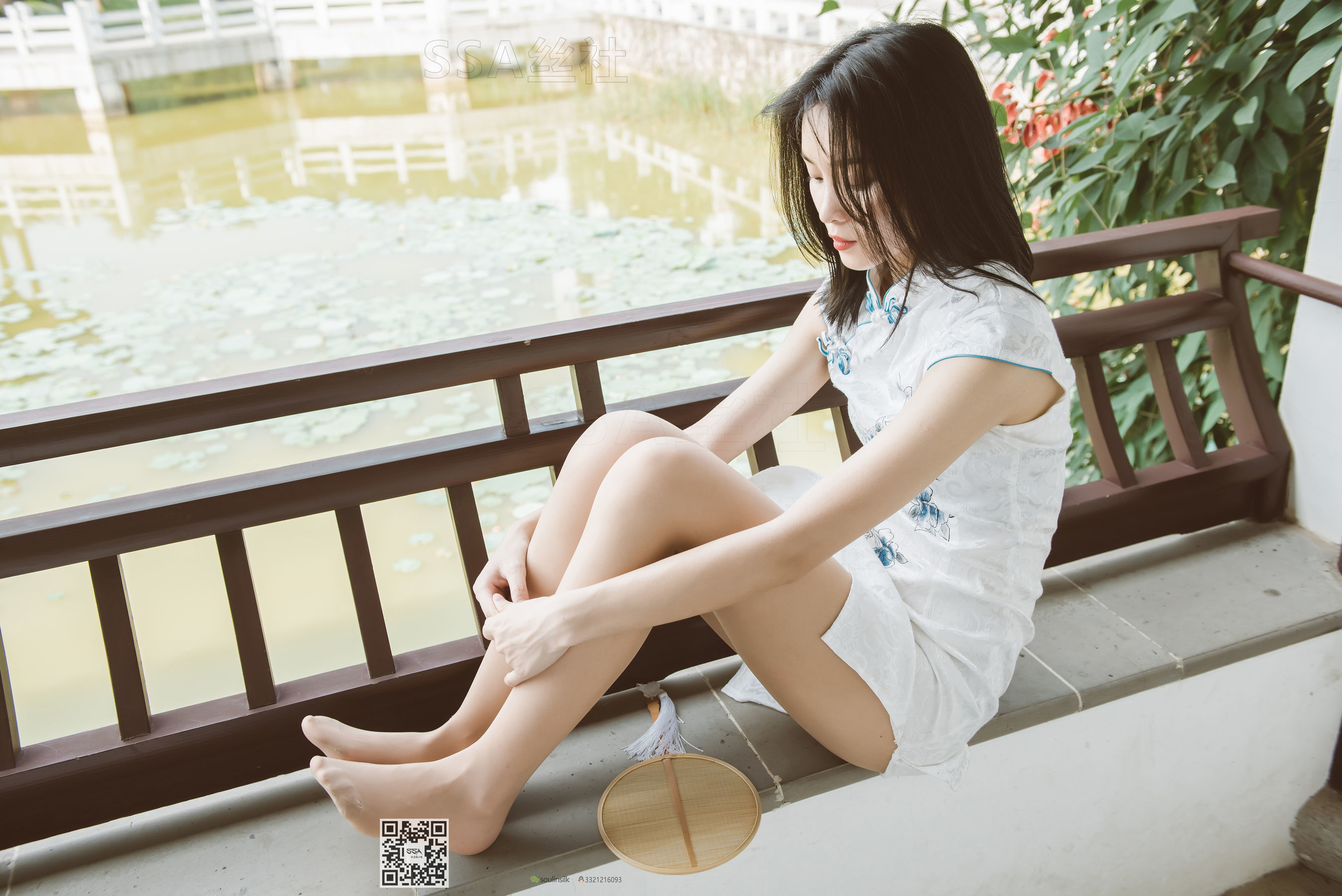 [SSA丝社]超清写真 No.111 腿模君君 旗袍秀
