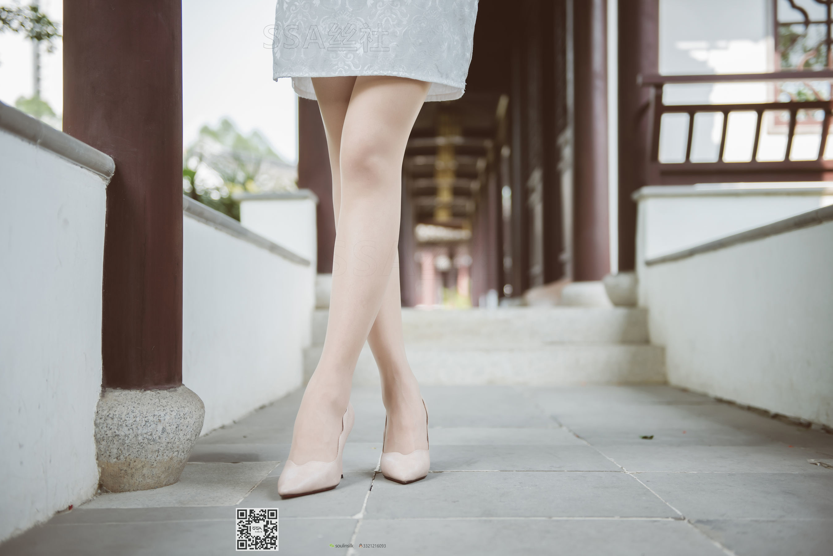 [SSA丝社]超清写真 No.111 腿模君君 旗袍秀