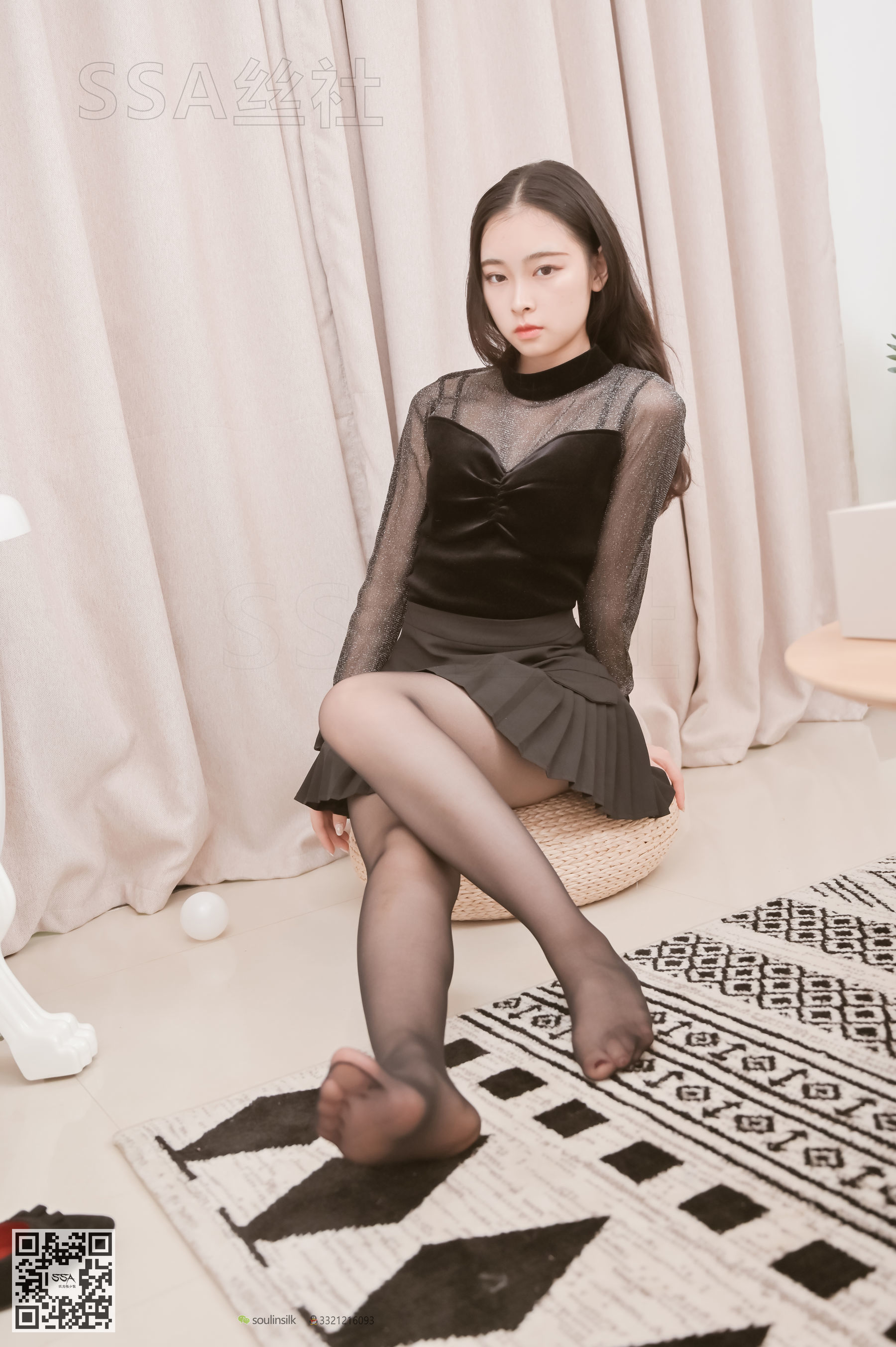[SSA丝社]超清写真 No.112 腿模文娟 教你室内拍摄