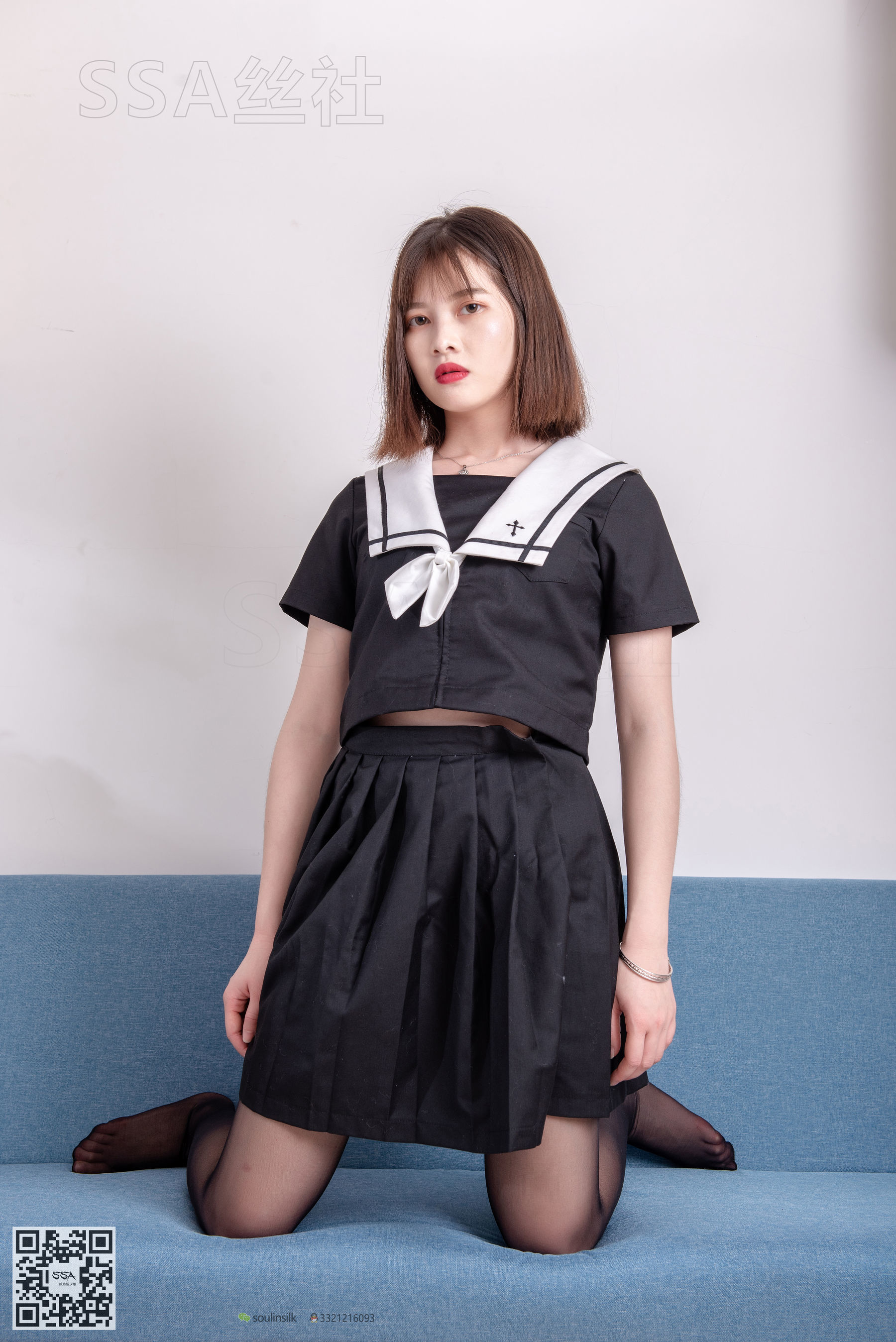 [SSA丝社]超清写真 No.113 腿模穗子 教你穿黑色系JK制服