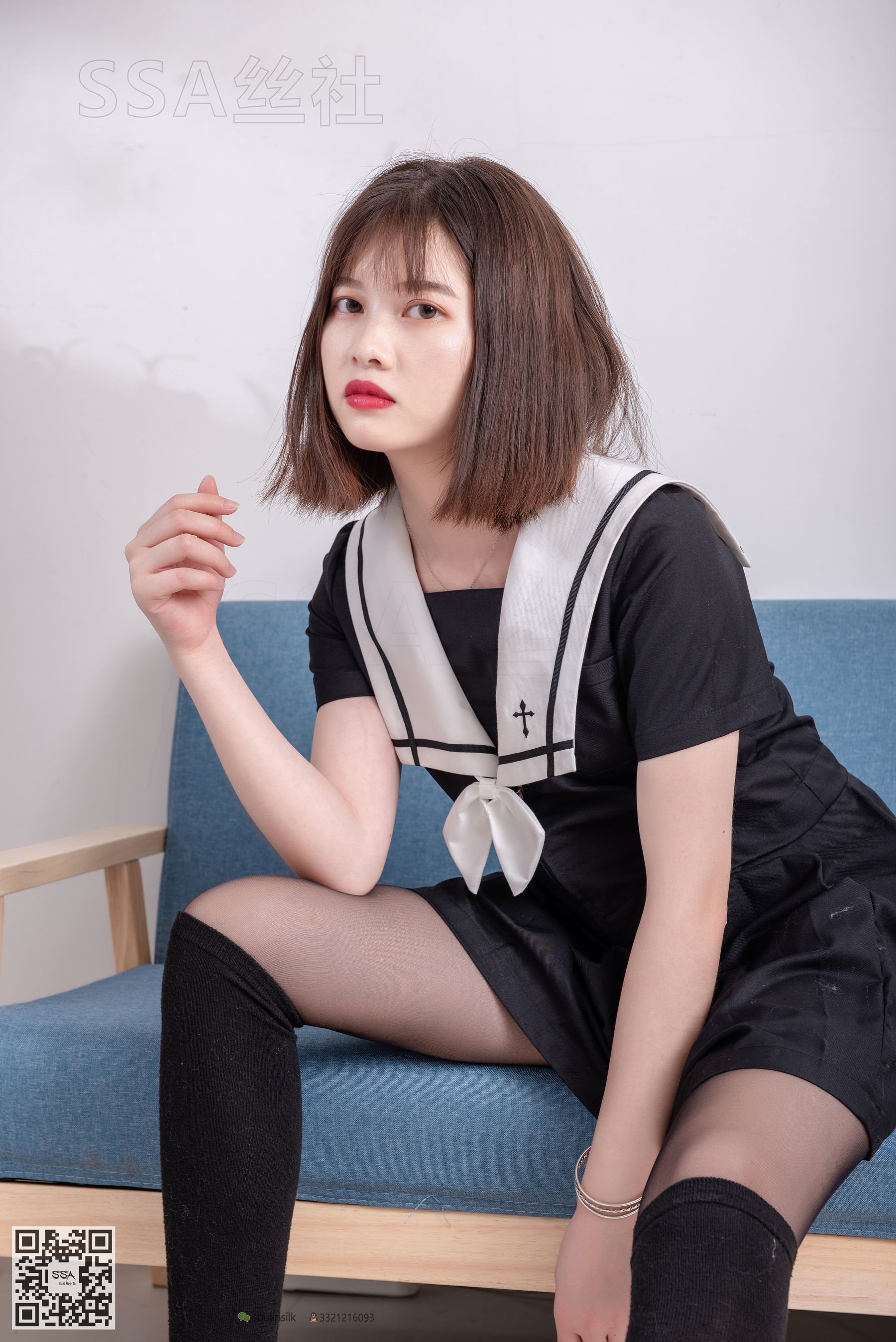 [SSA丝社]超清写真 No.113 腿模穗子 教你穿黑色系JK制服