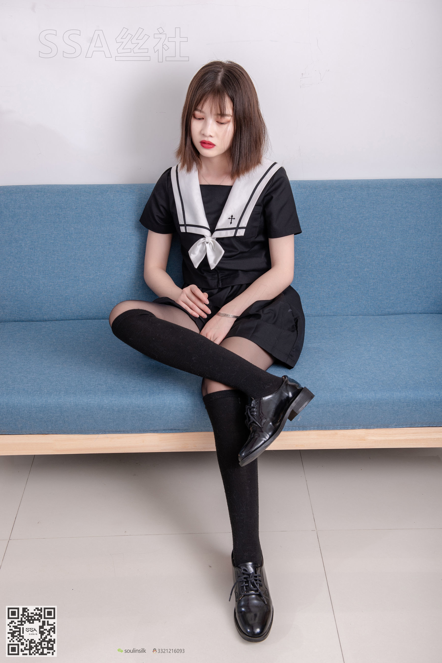 [SSA丝社]超清写真 No.113 腿模穗子 教你穿黑色系JK制服