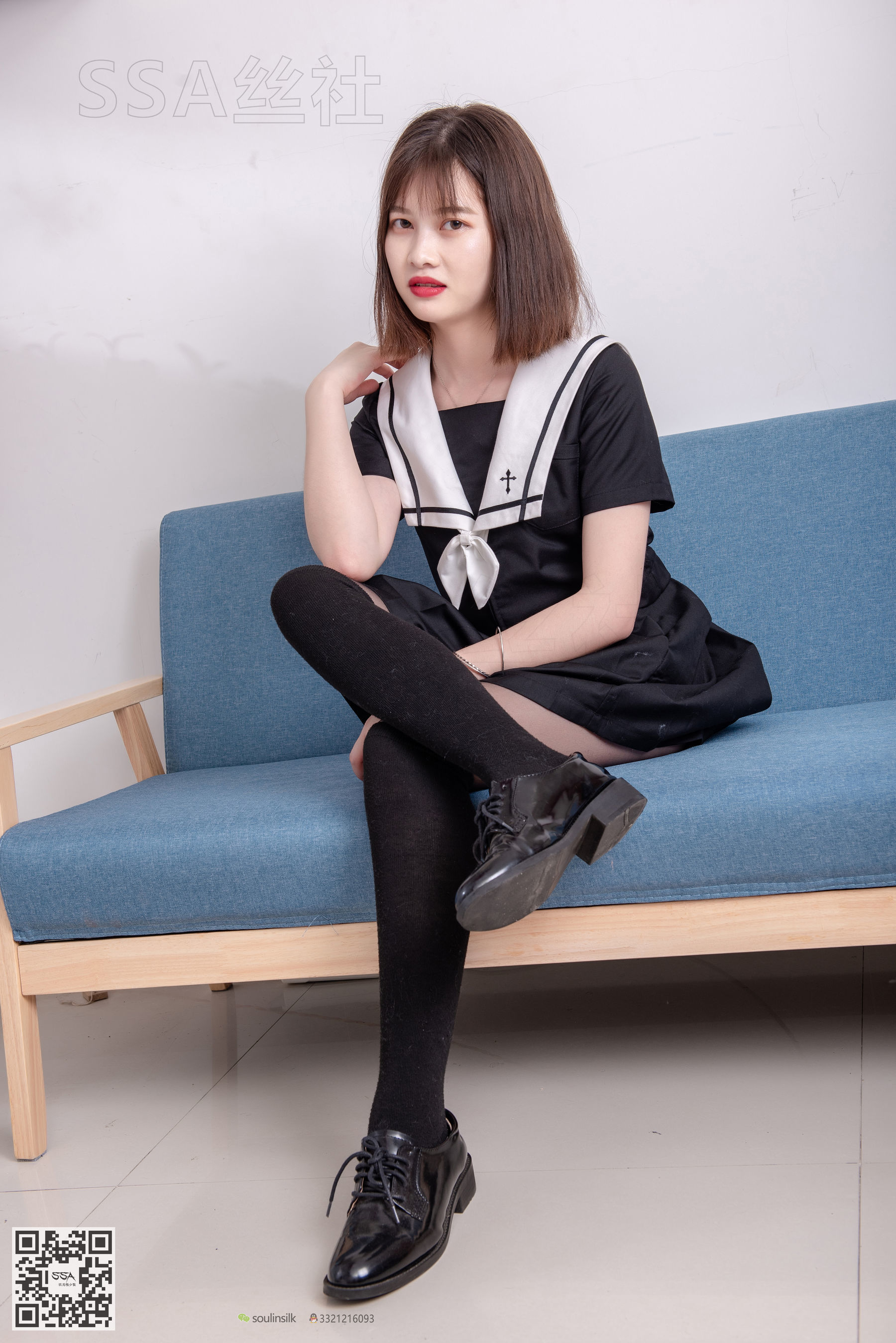 [SSA丝社]超清写真 No.113 腿模穗子 教你穿黑色系JK制服