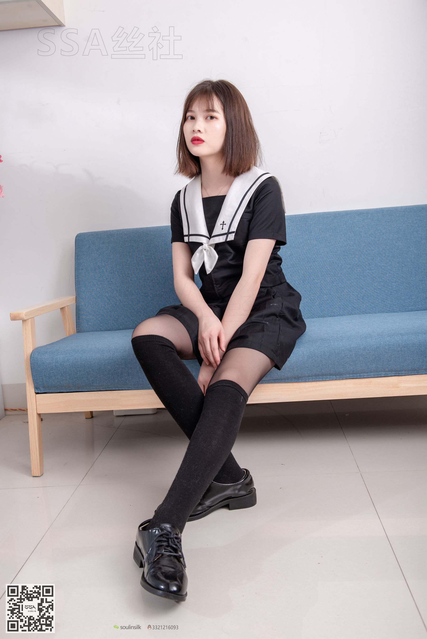 [SSA丝社]超清写真 No.113 腿模穗子 教你穿黑色系JK制服