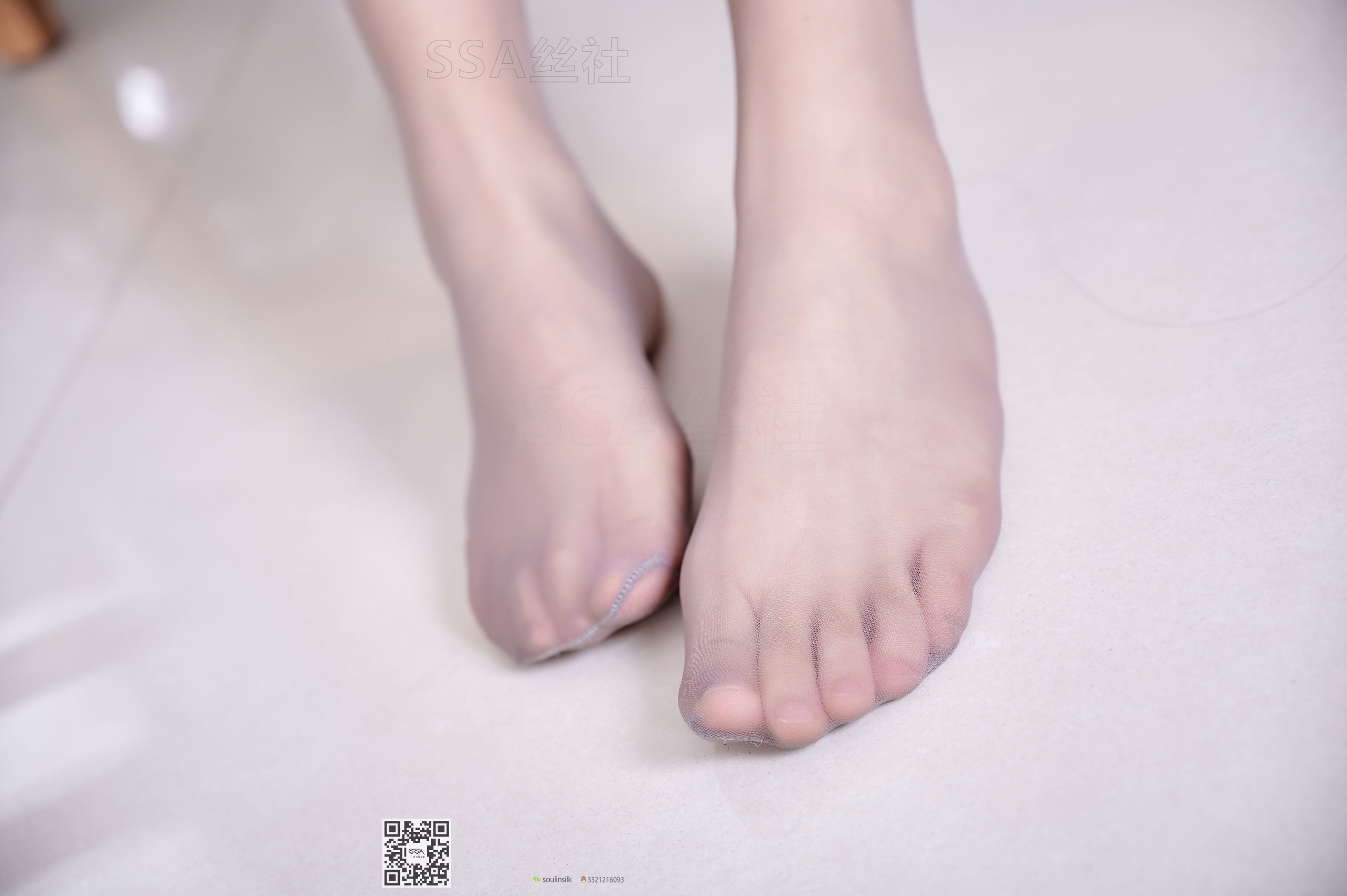 [SSA丝社]超清写真 No.118 模特慧慧 红裙灰丝