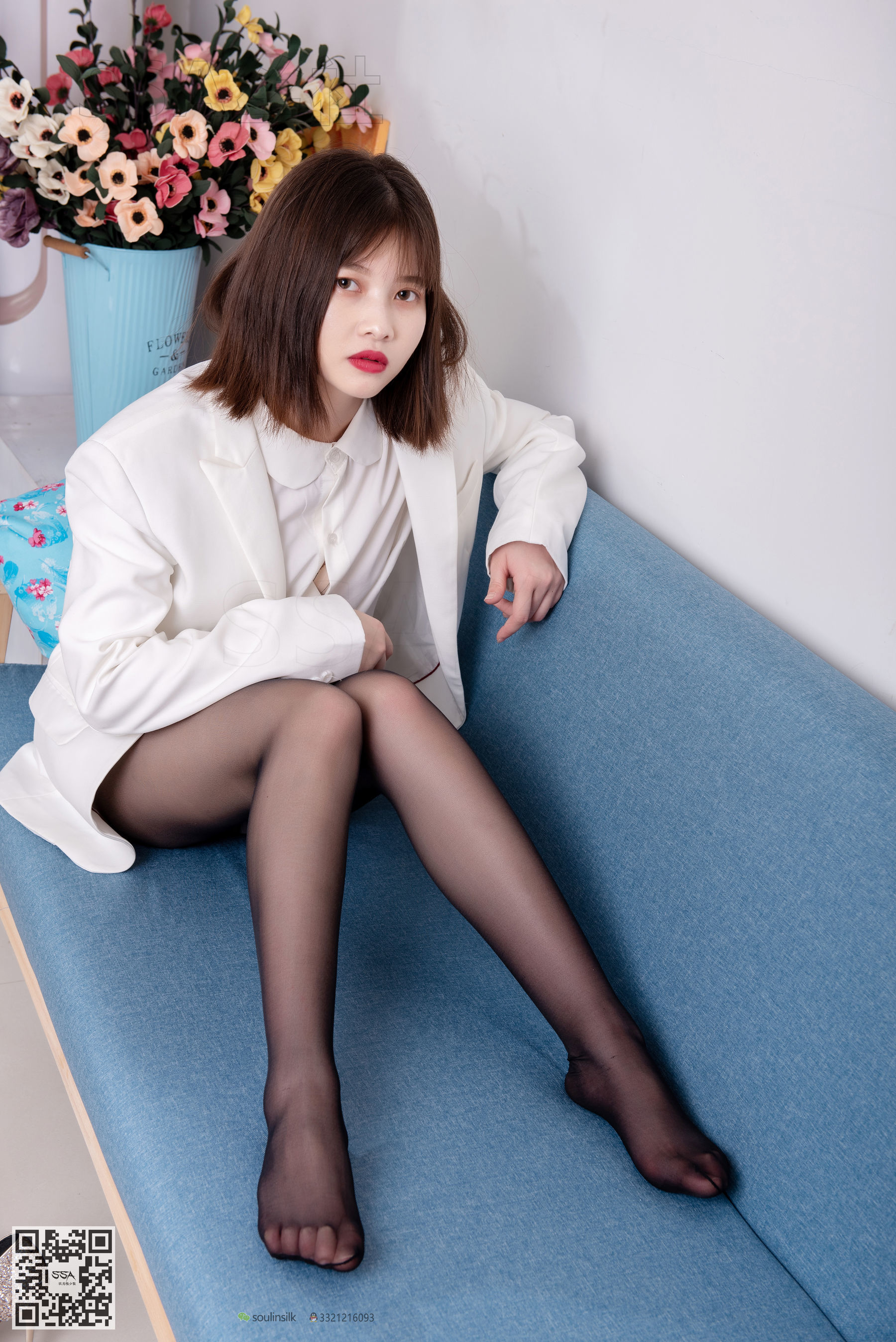 [SSA丝社]超清写真 No.119 腿模穗子 白色西装