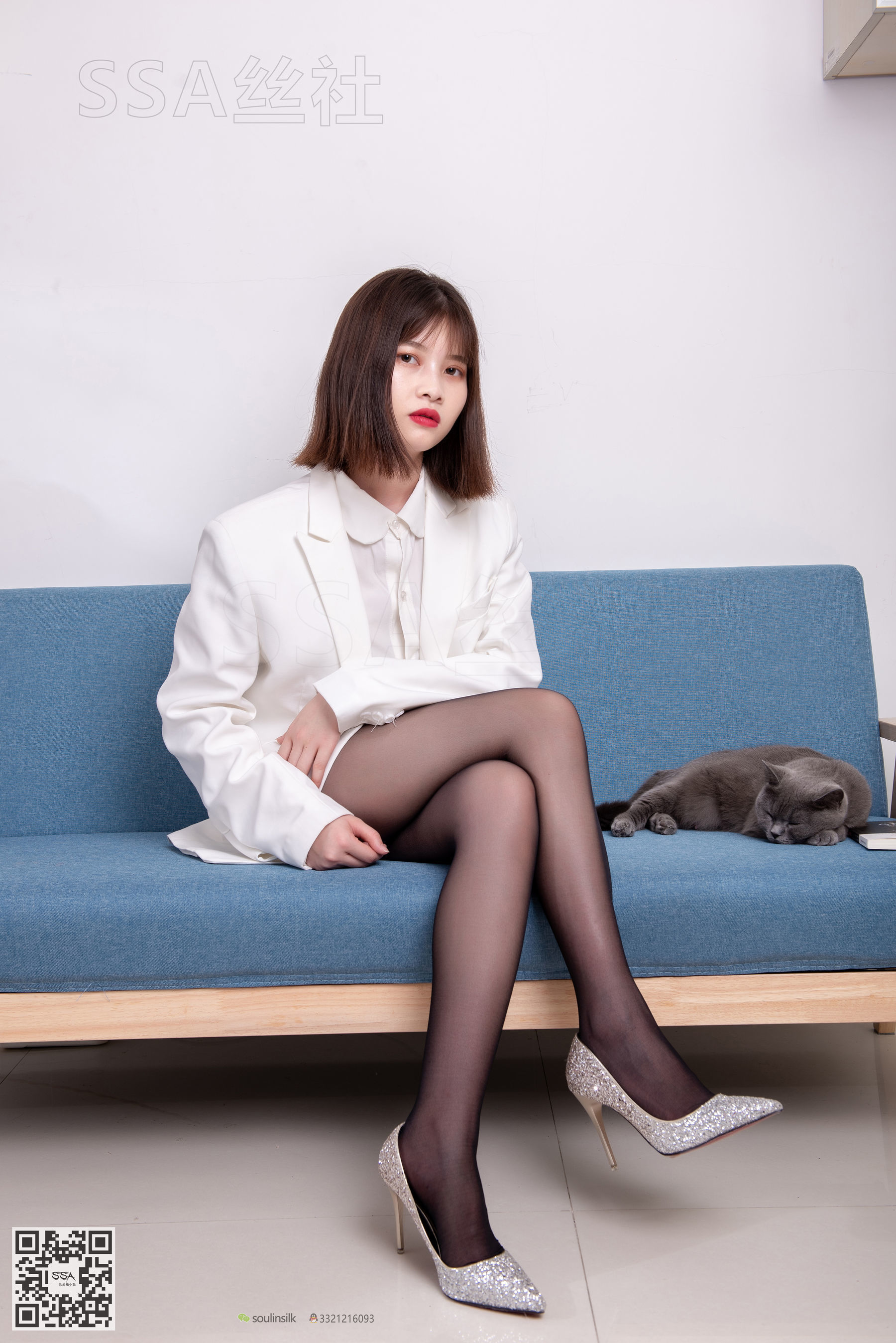 [SSA丝社]超清写真 No.119 腿模穗子 白色西装