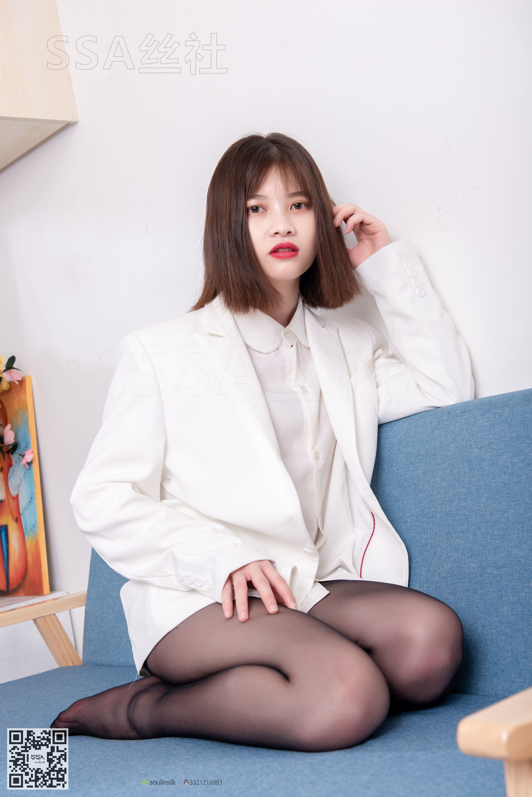[SSA丝社]超清写真 No.119 腿模穗子 白色西装