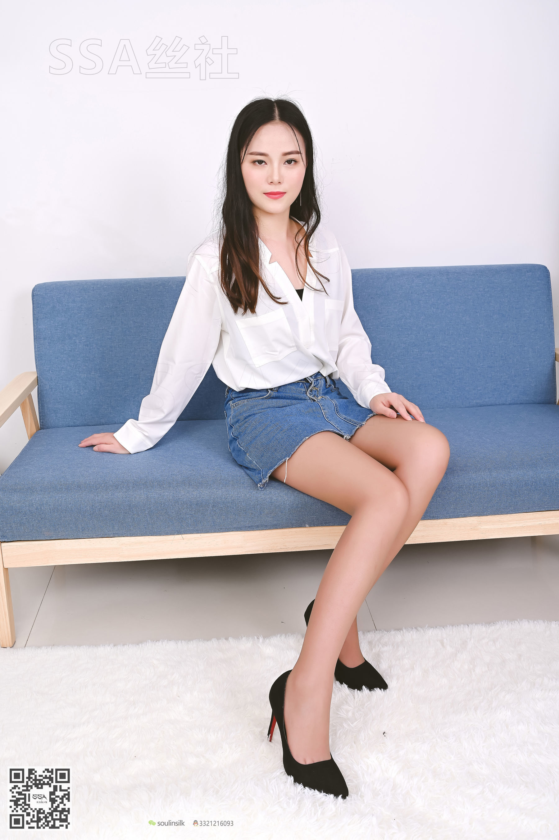 [SSA丝社]超清写真 No.128 晓晓 35码丝袜脚