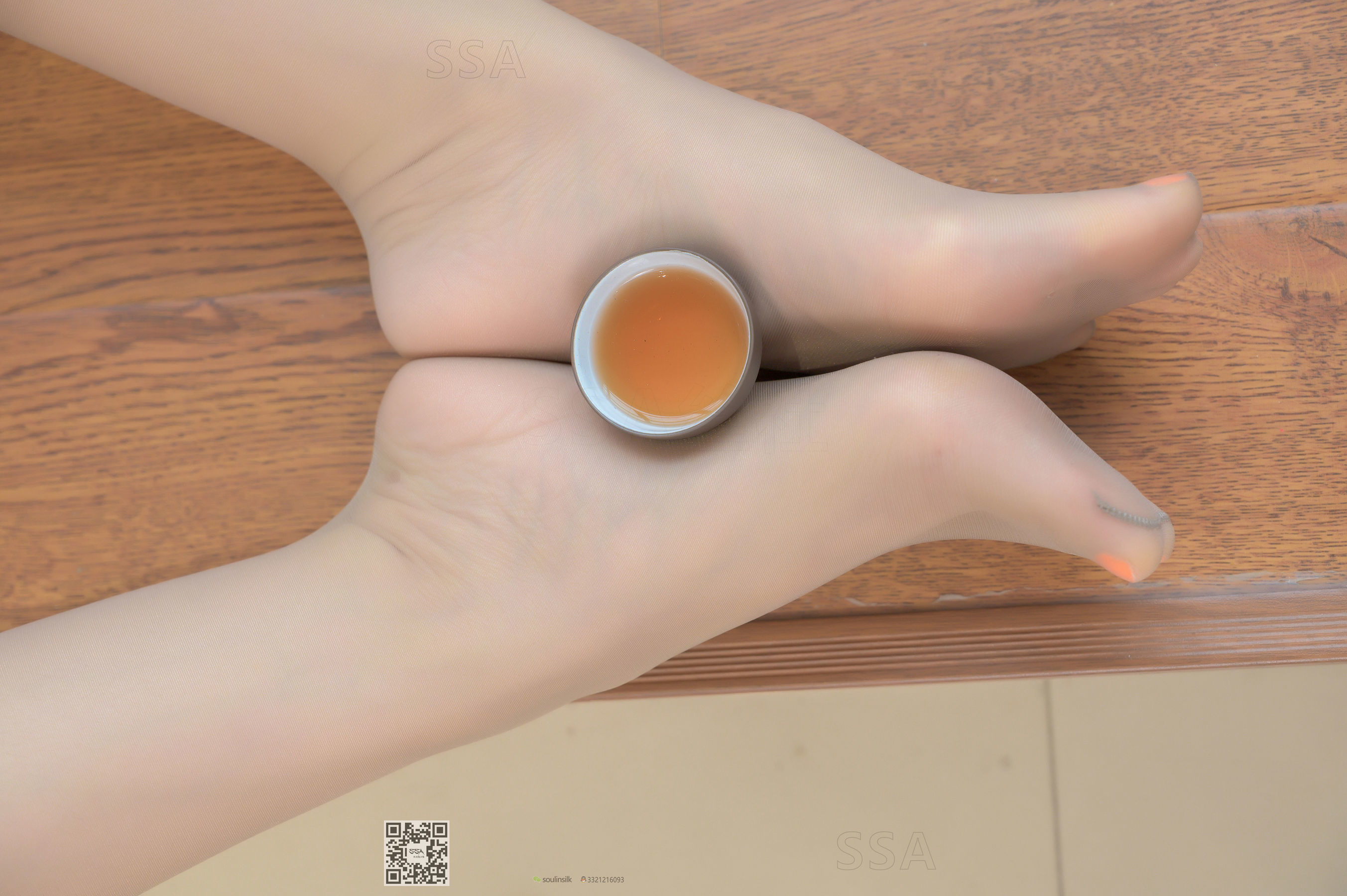[SSA丝社]超清写真 No.183 聪聪 茶艺室变幻莫测灰丝雅韵