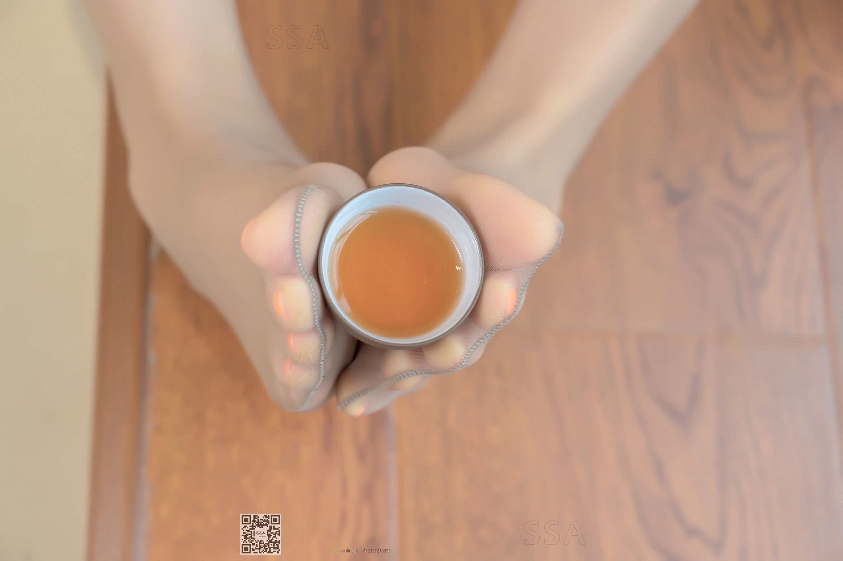 [SSA丝社]超清写真 No.183 聪聪 茶艺室变幻莫测灰丝雅韵