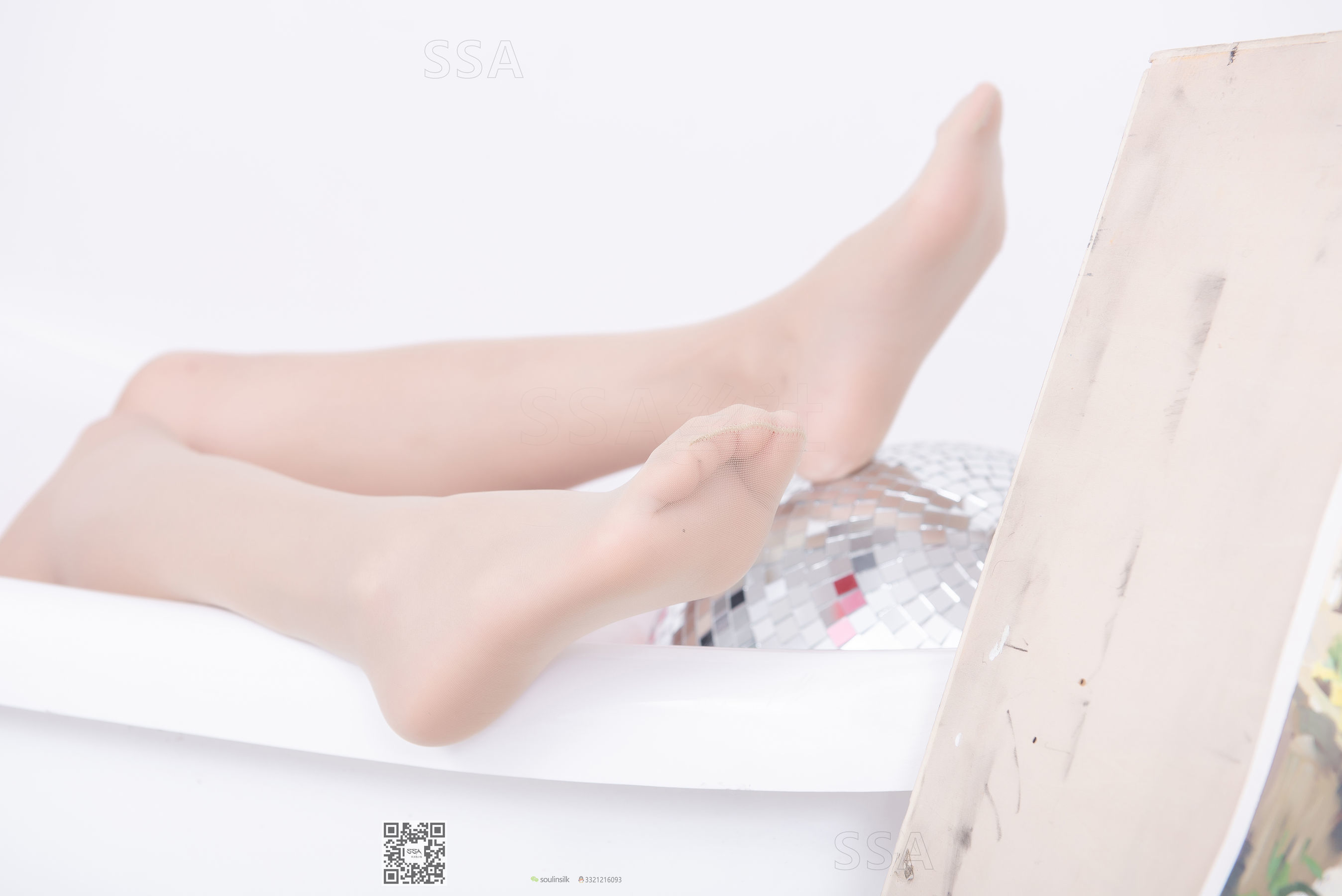 [SSA丝社]超清写真 No.186 蓉蓉 居家齐臀短裙肉丝