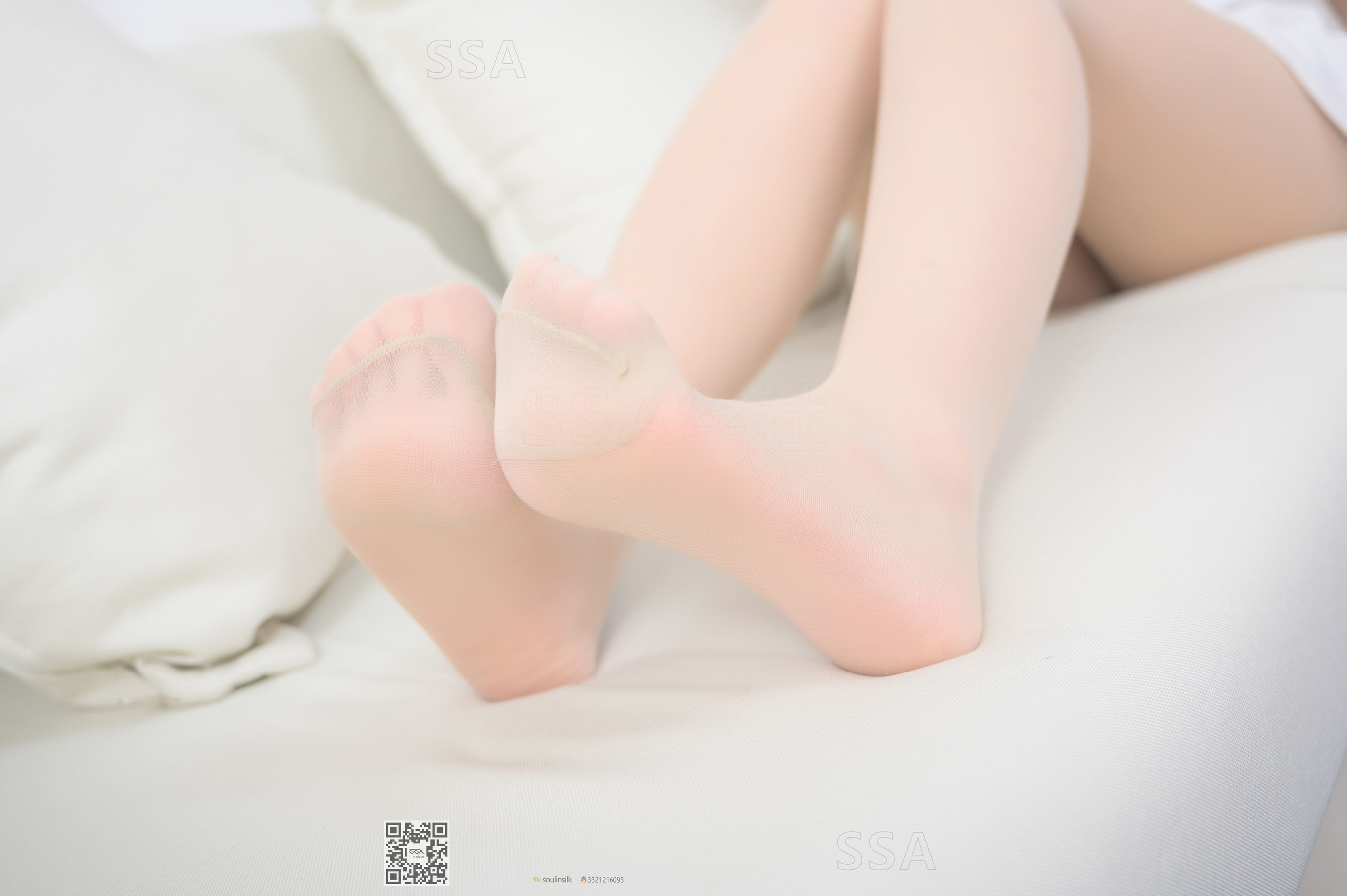 [SSA丝社]超清写真 No.200 小鹿 白色短裙