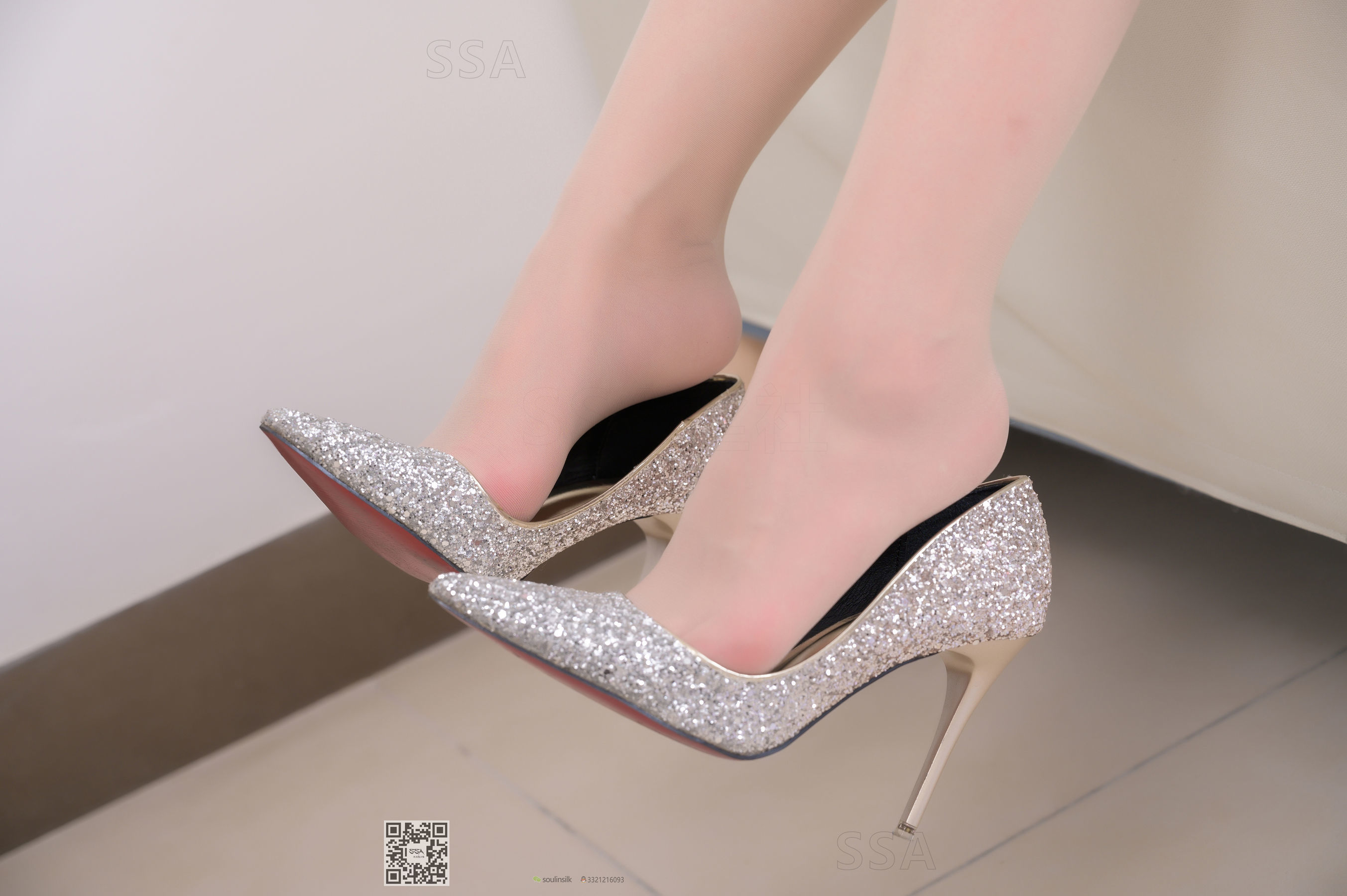 [SSA丝社]超清写真 No.202 莉莉 闪亮的一天