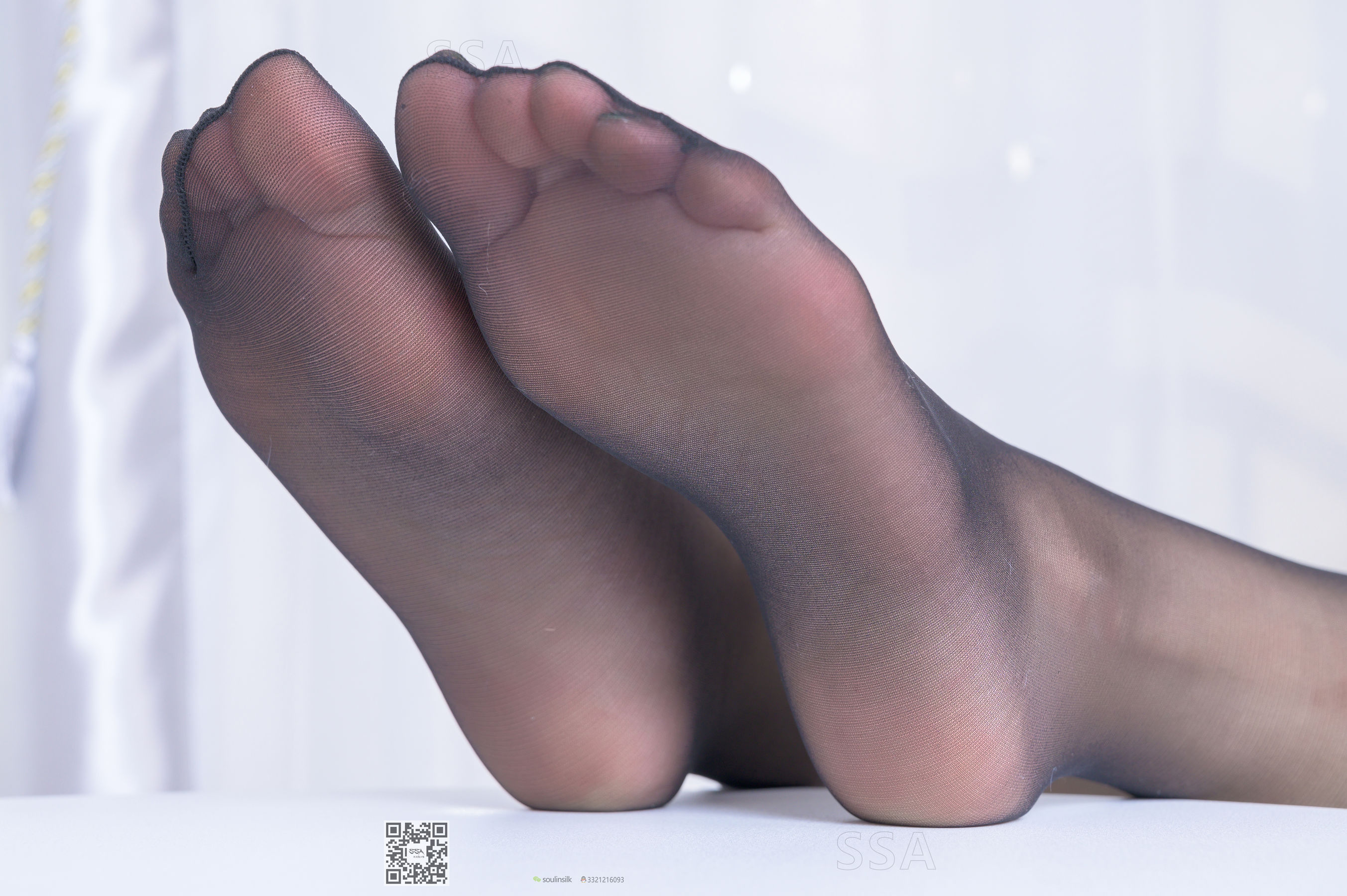 [SSA丝社]超清写真 No.208 语文老师莉莉 中午小憩一下（上）