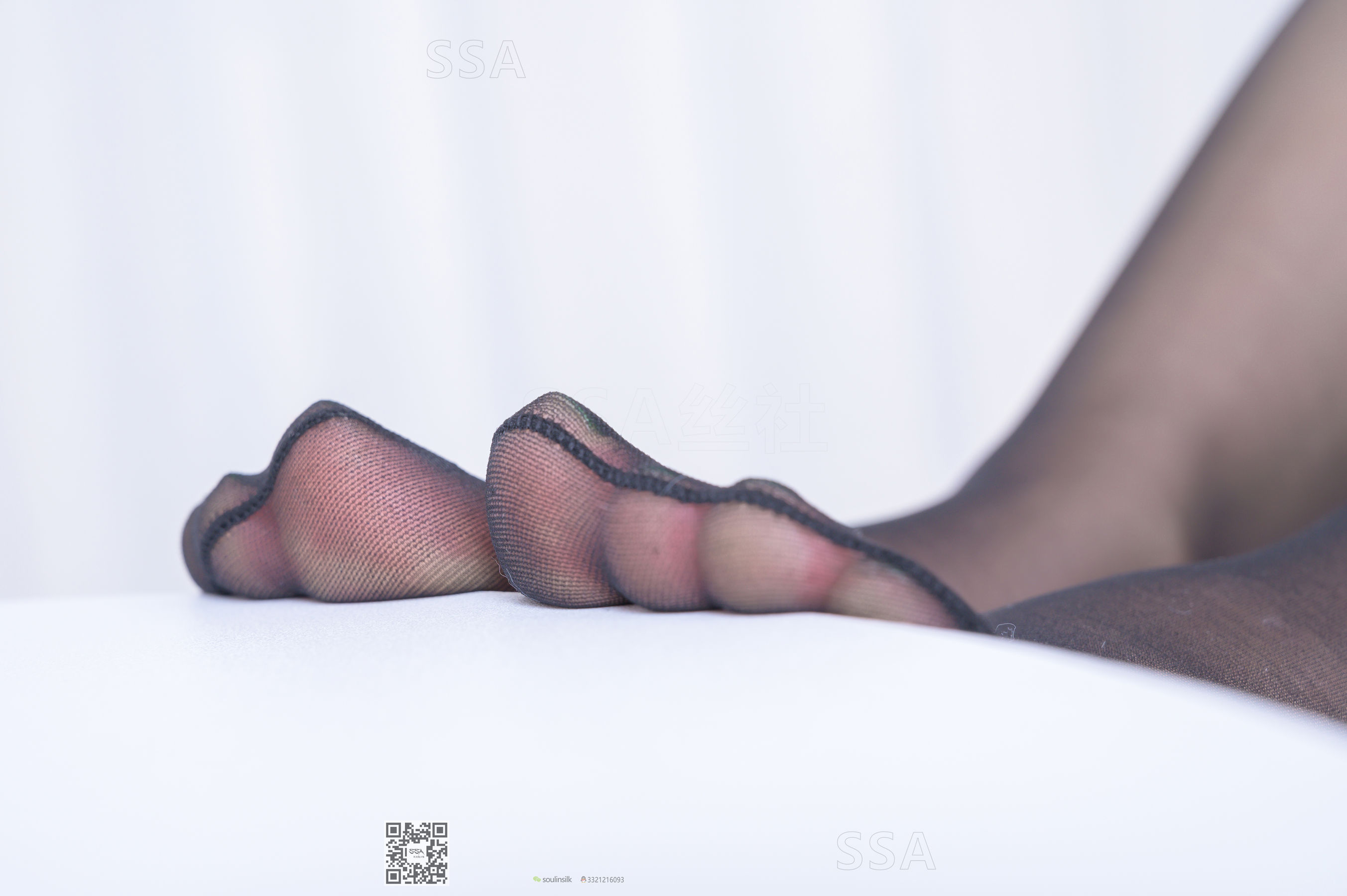 [SSA丝社]超清写真 No.208 语文老师莉莉 中午小憩一下（上）