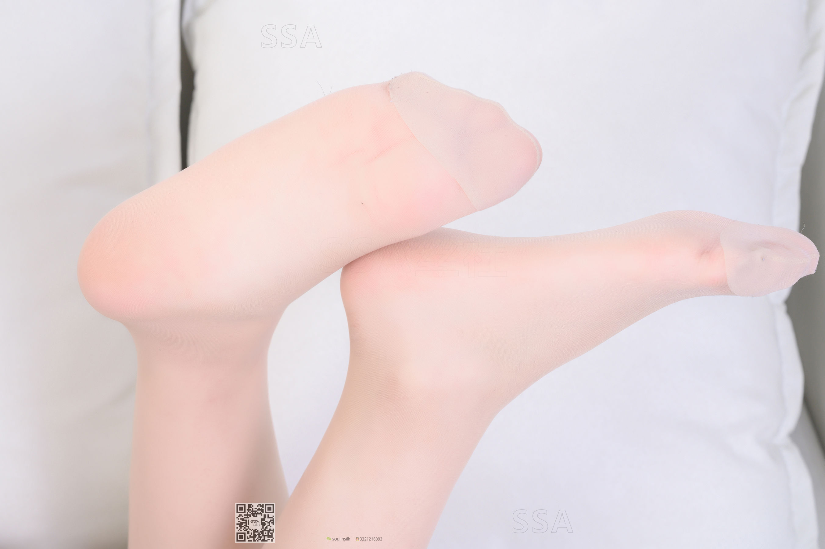 [SSA丝社]超清写真 No.231 文娟 小姐姐冬天标配长筒靴
