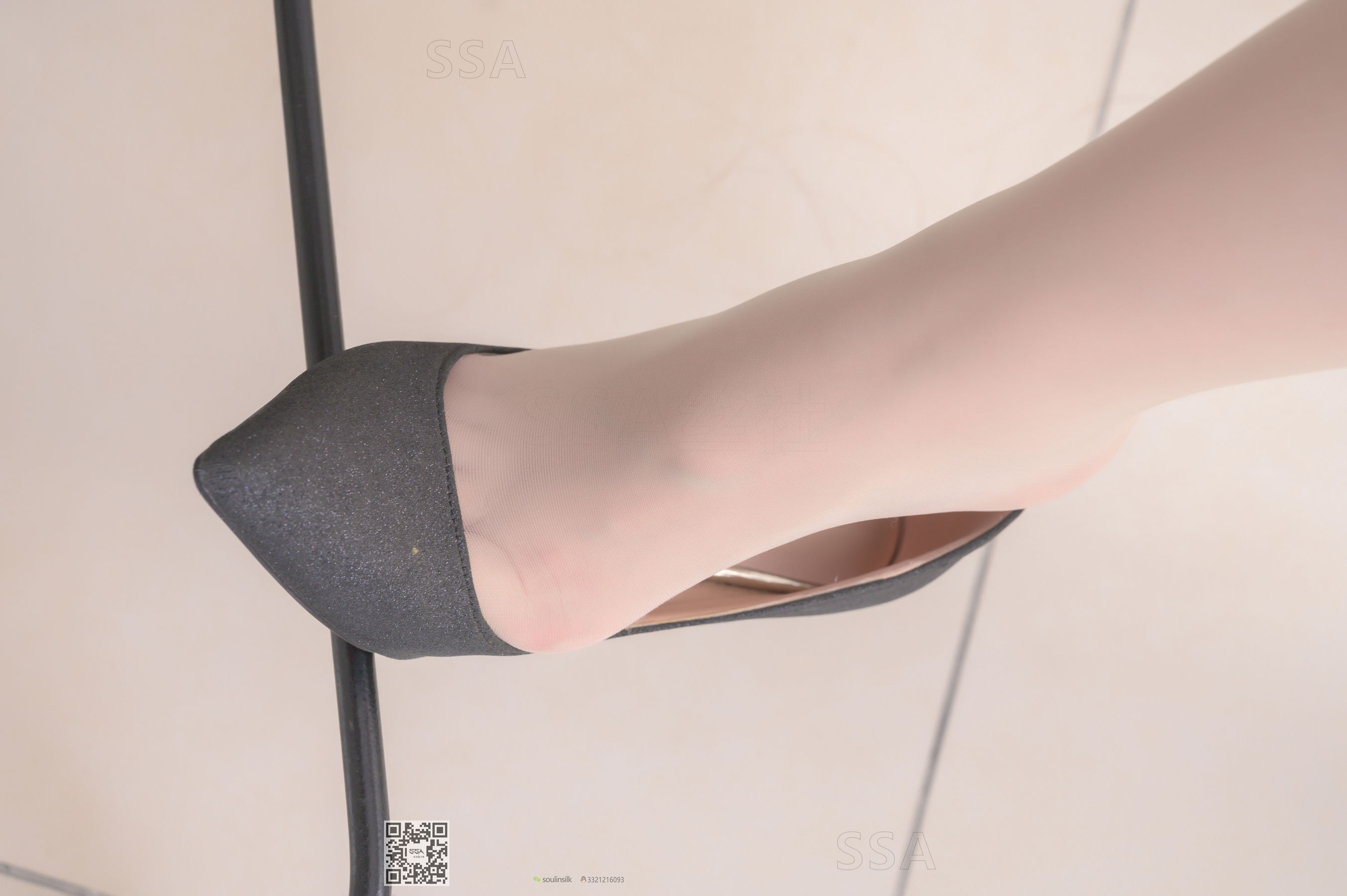 [SSA丝社]超清写真 No.234 雯雯 现代美女的复古旗袍